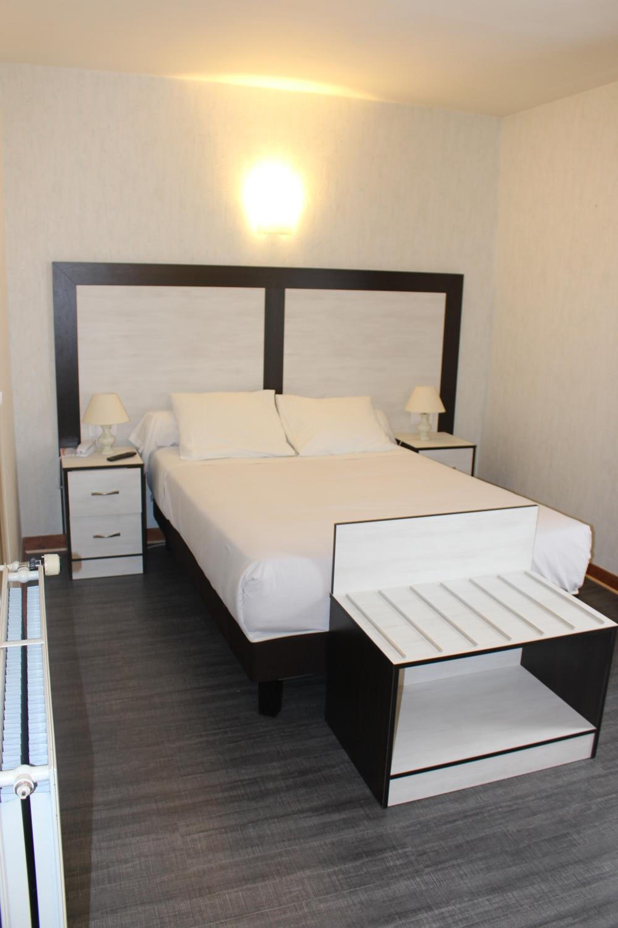 Double Room With Terrace - Lake View photo 2