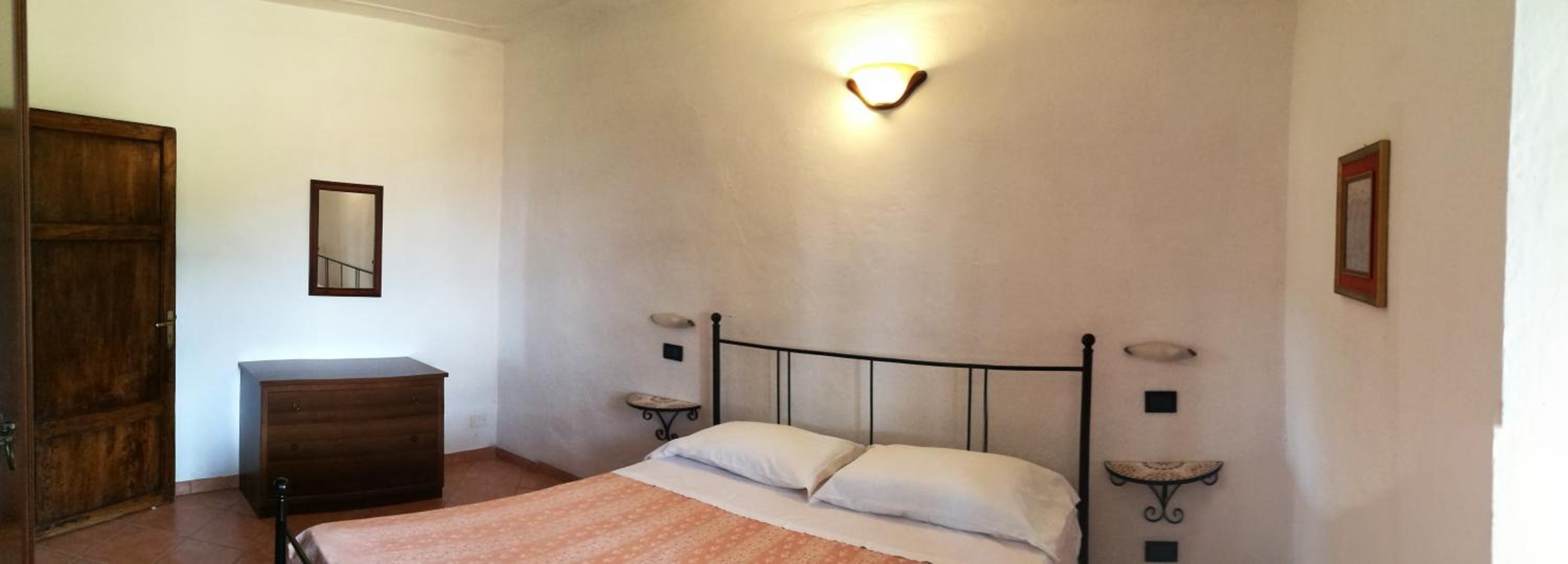 One-Bedroom Apartment - Photo 15