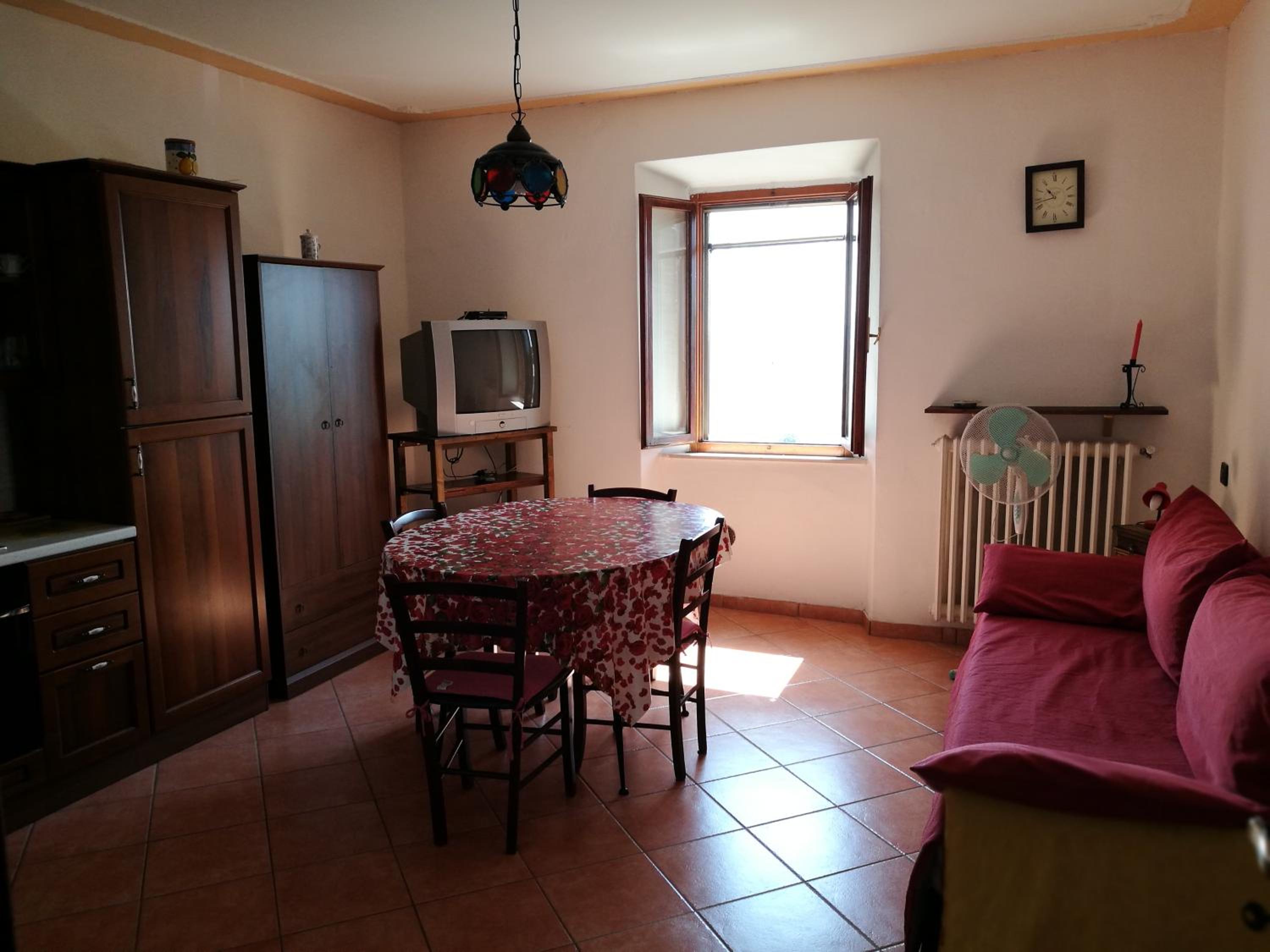 One-Bedroom Apartment - Photo 17