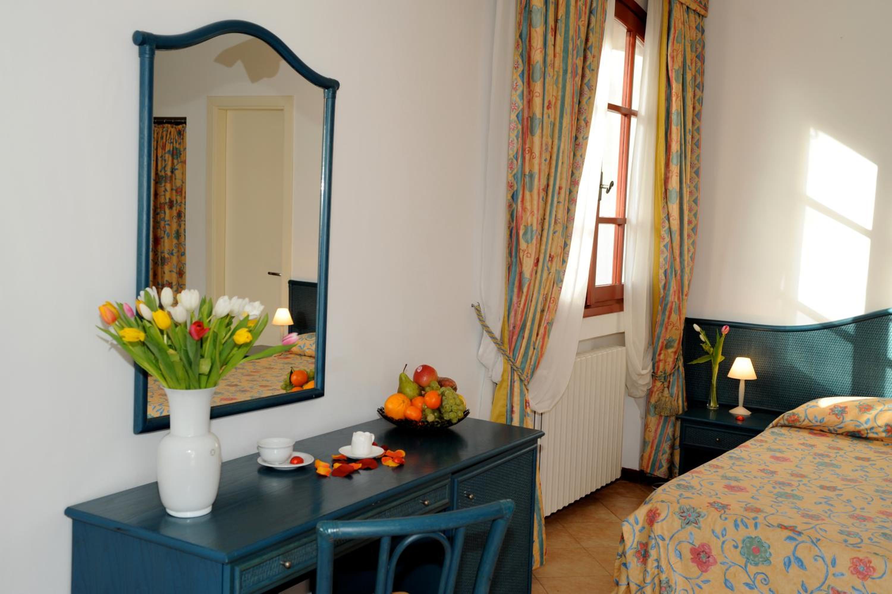 Deluxe Double Room - Photo 3