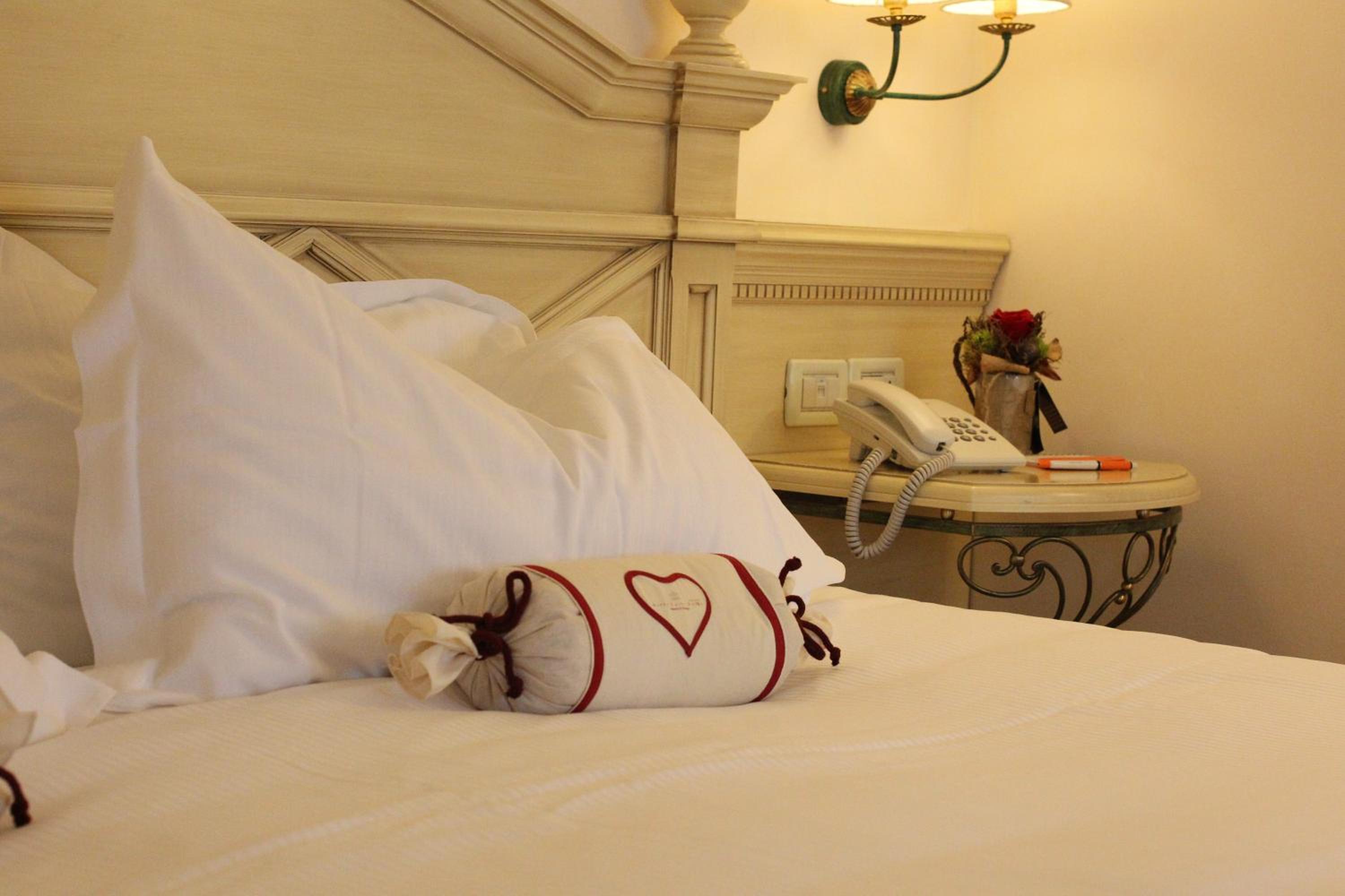 Comfort Suite - Photo 1