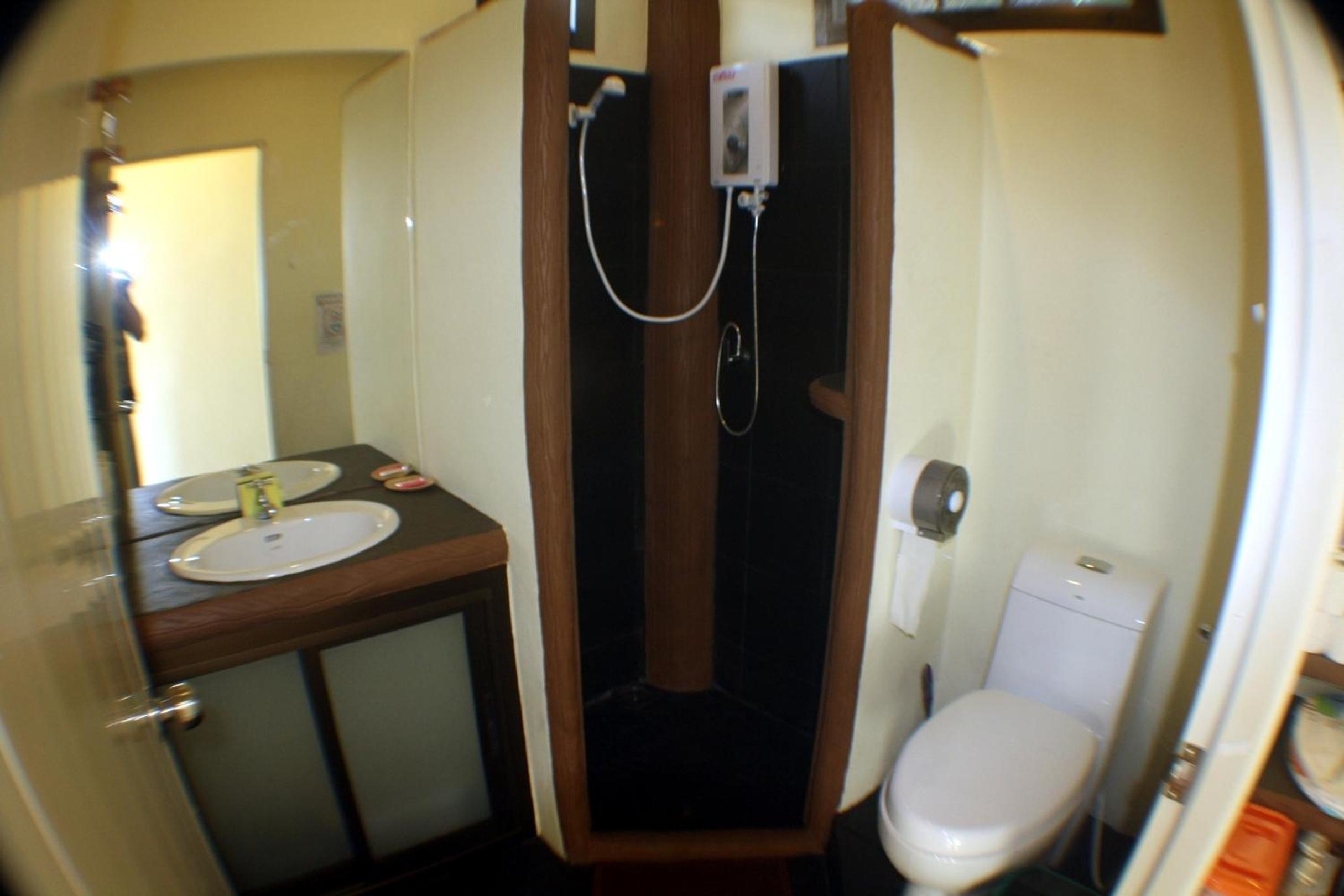 Studio Apartment photo 2