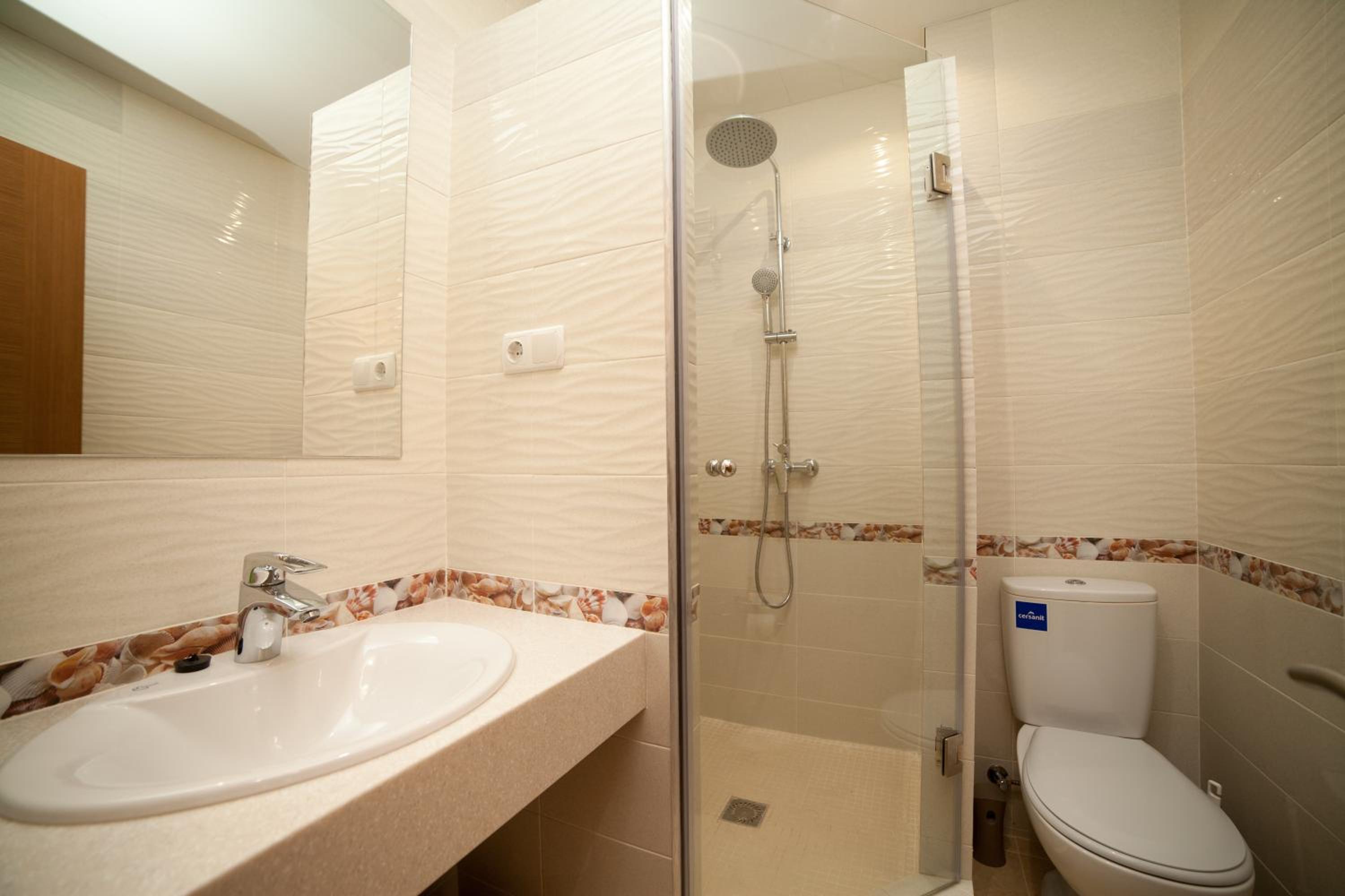 Suite with Pool View photo 3