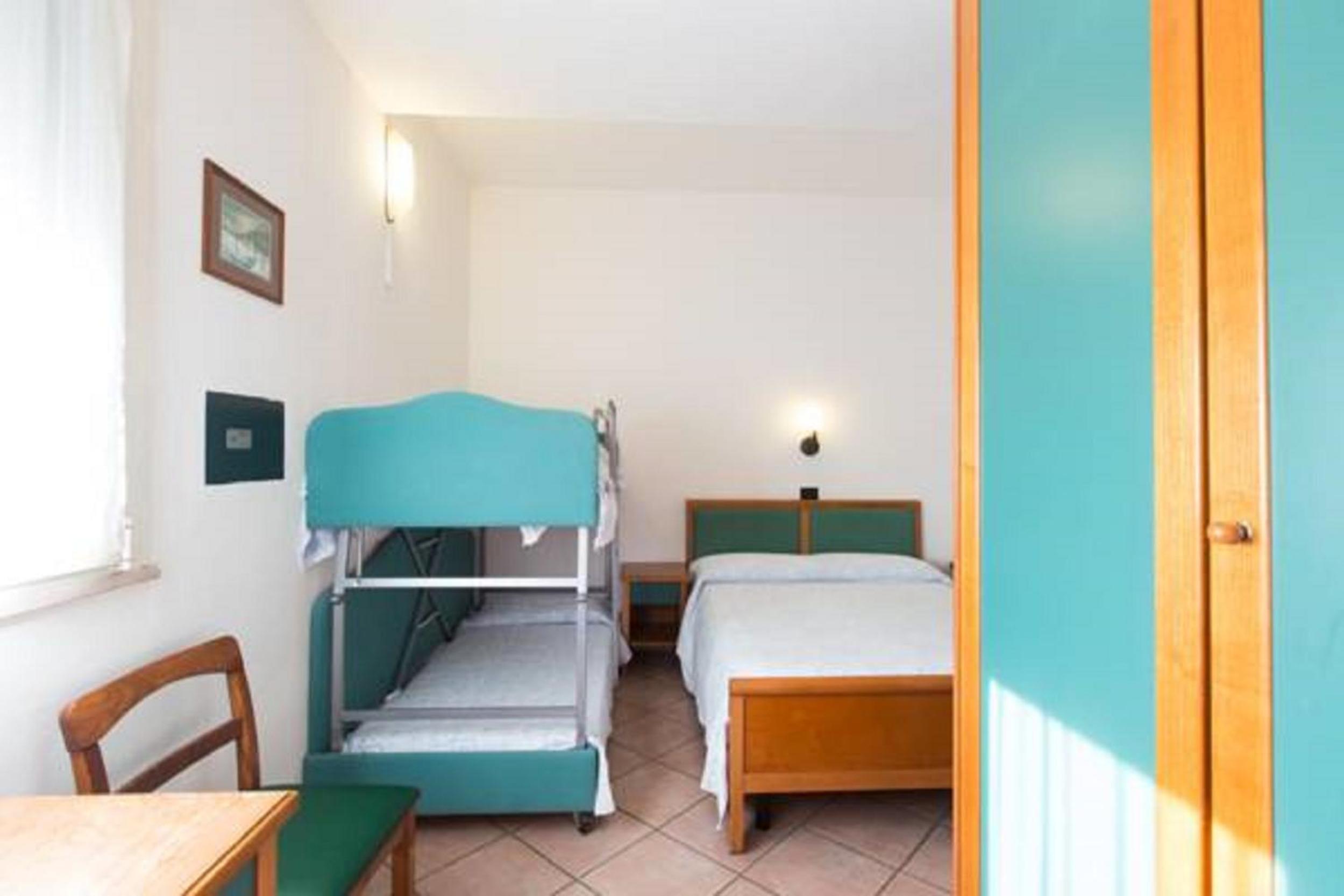 Quadruple Room photo 2
