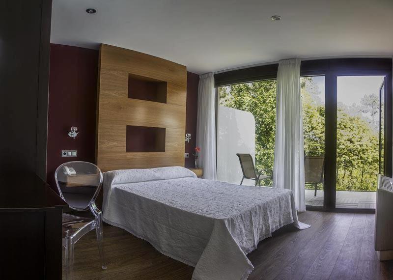Superior Double or Twin Room with Terrace with Sea View - Photo 9
