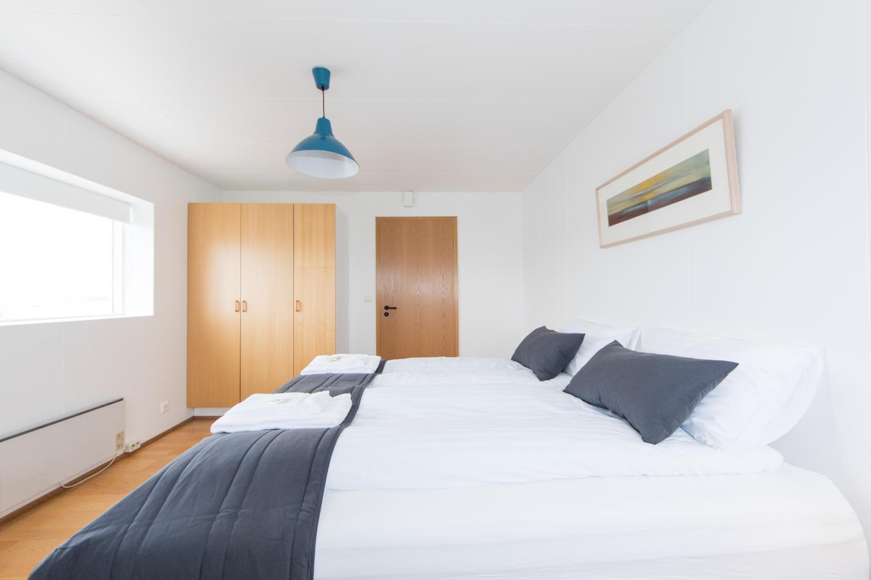 Double Or Twin Room With Shared Bathroom photo 2