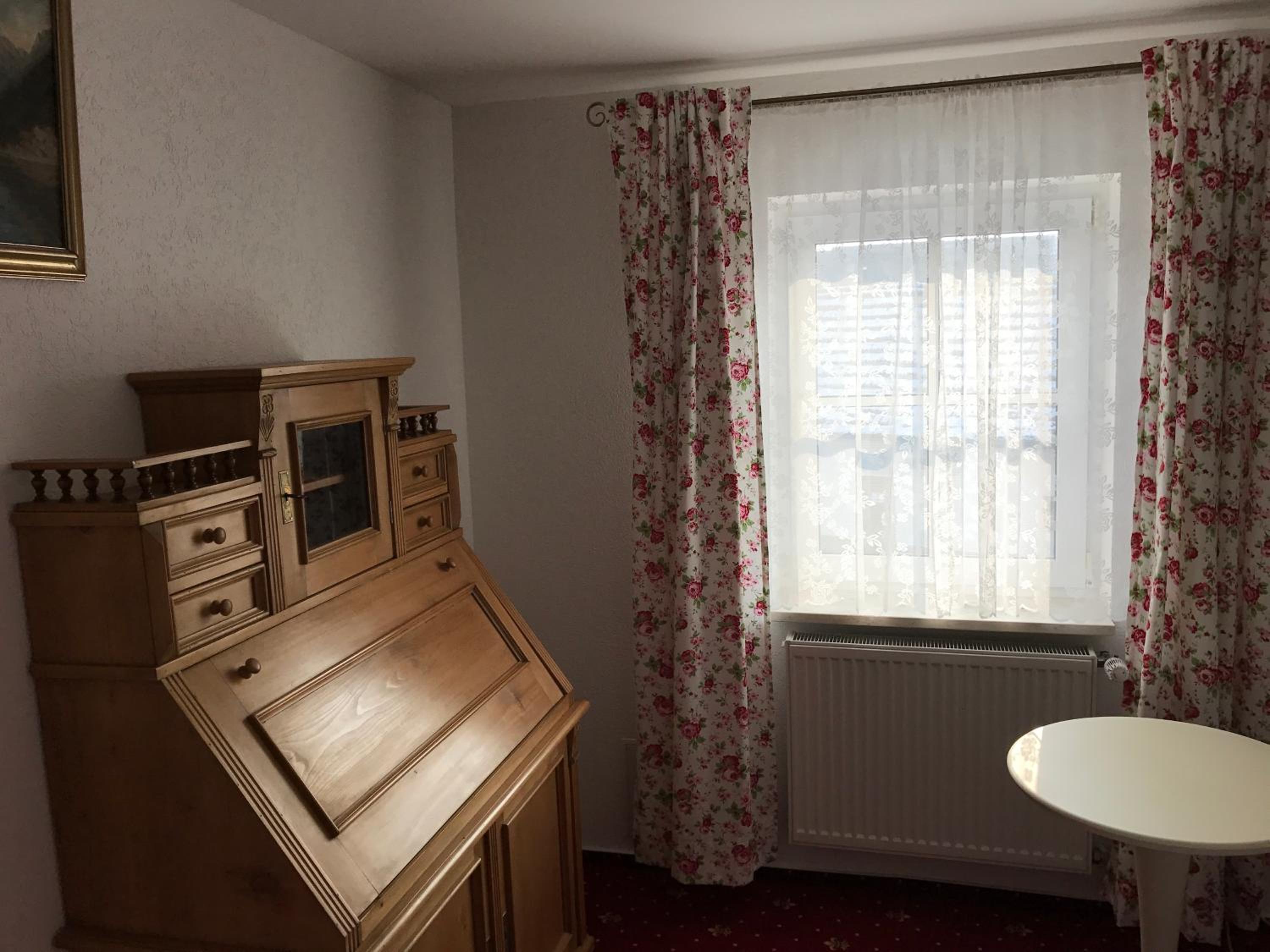 Single Room with Shower photo 2