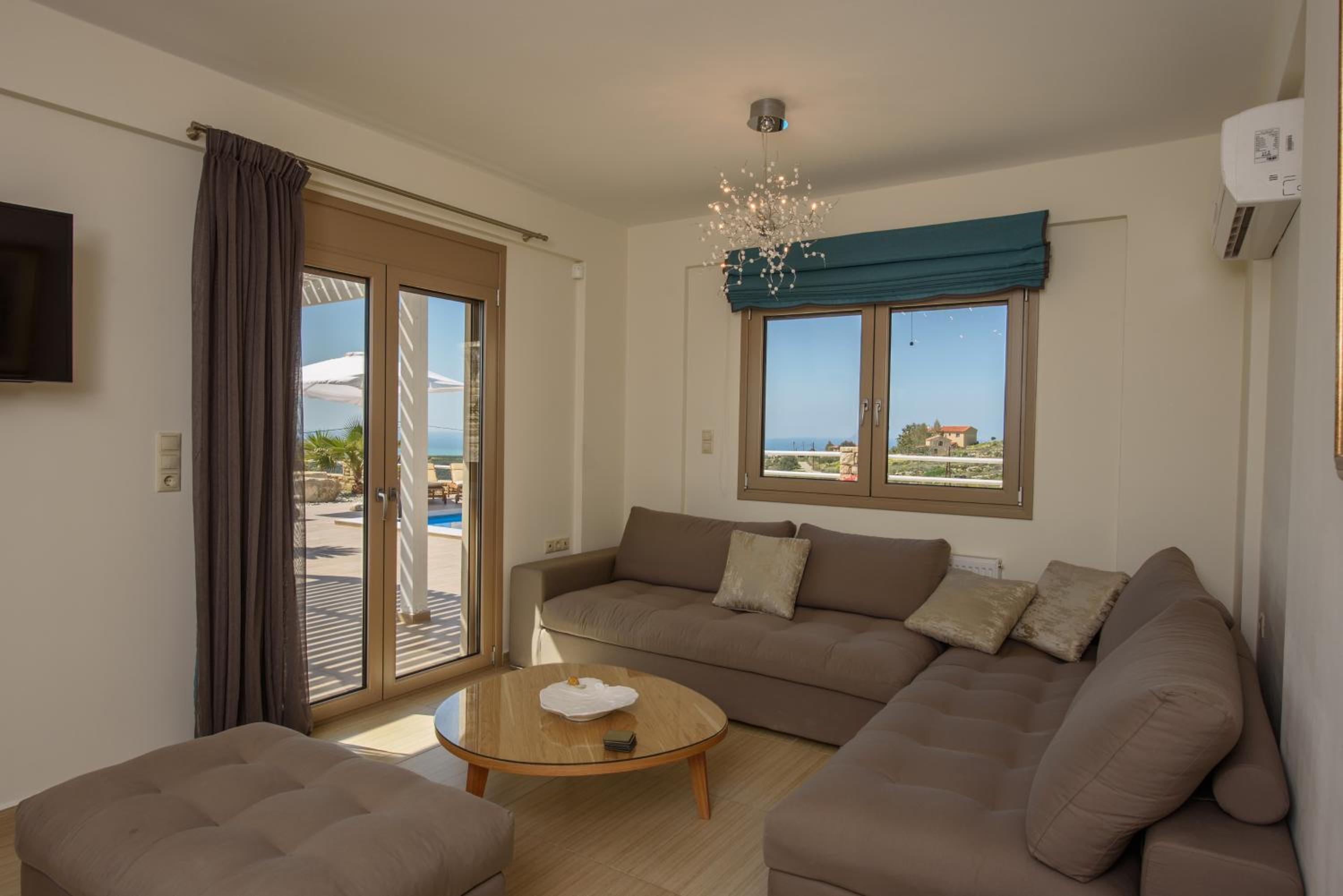 Deluxe Villa photo 1