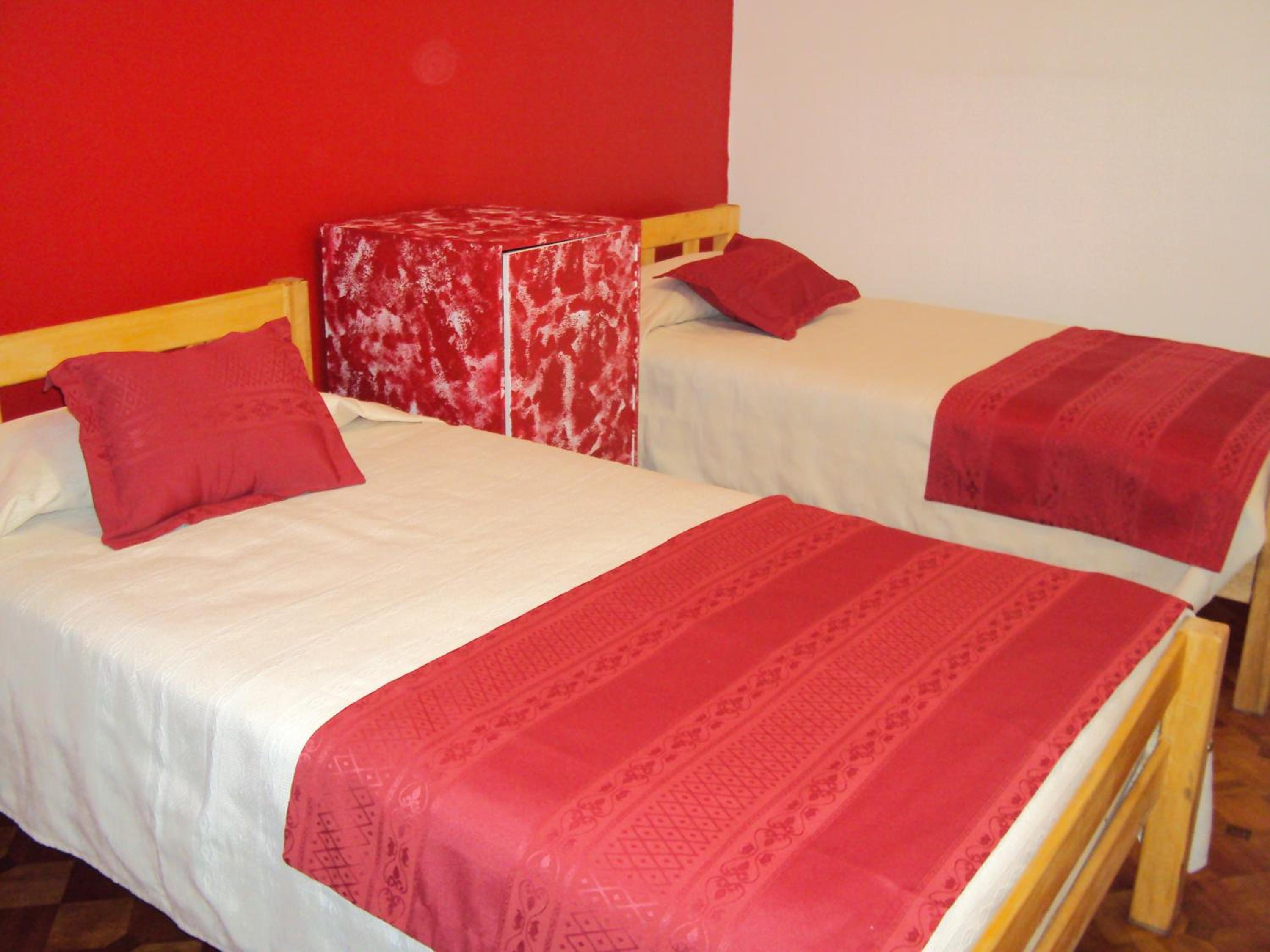 Twin Room with Shared Bathroom photo 3