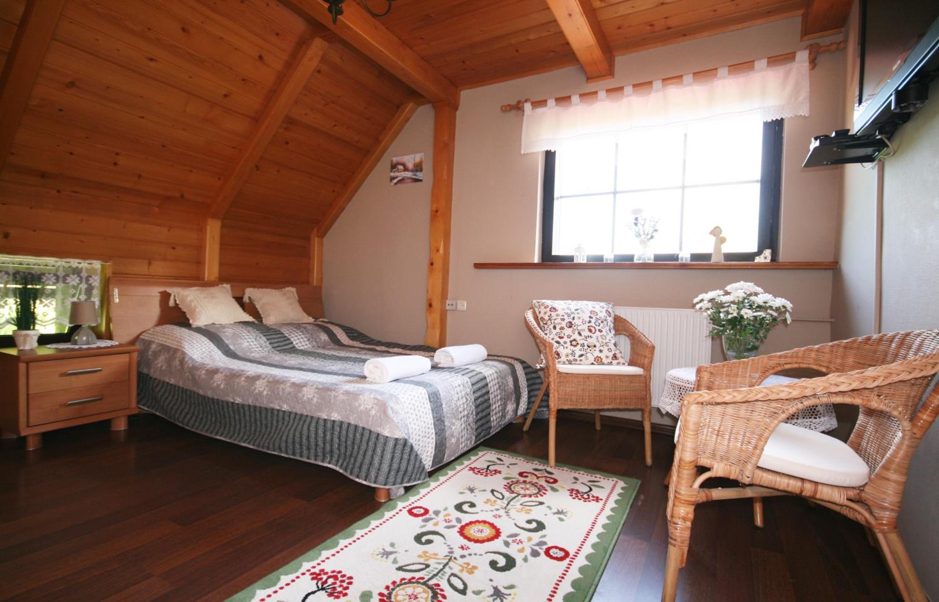 Large Double Room photo 3
