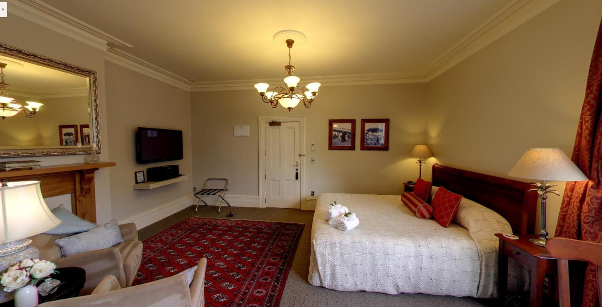 Executive Studio