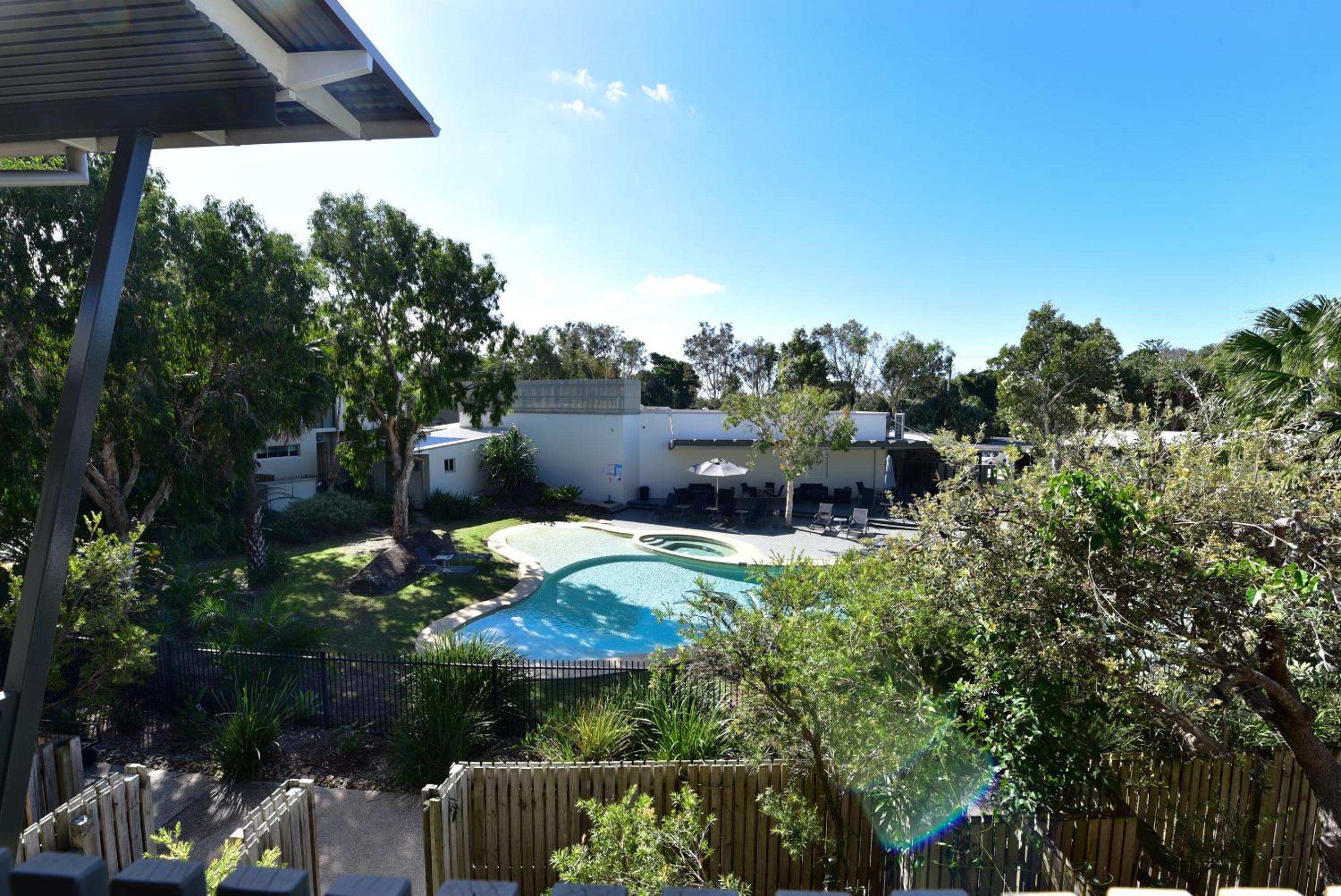 Two-Bedroom Villa with Terrace - Photo 24