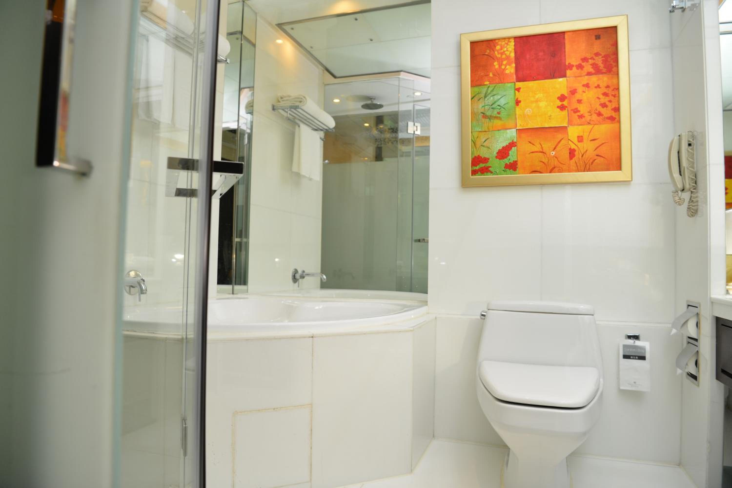 Executive Suite at Regal Hongkong Hotel Executive Suite at Regal Hongkong Hotel