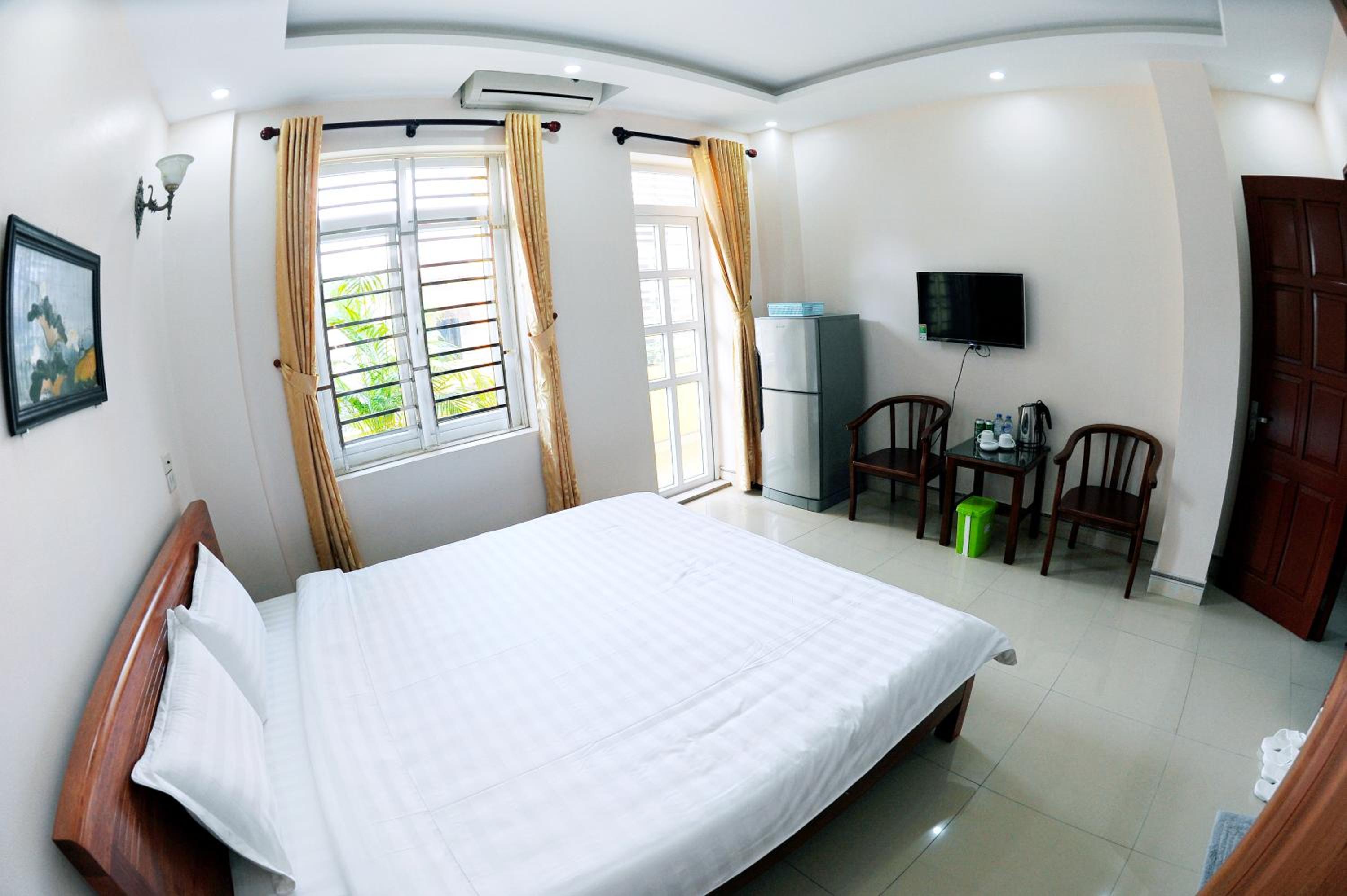 Deluxe King Suite