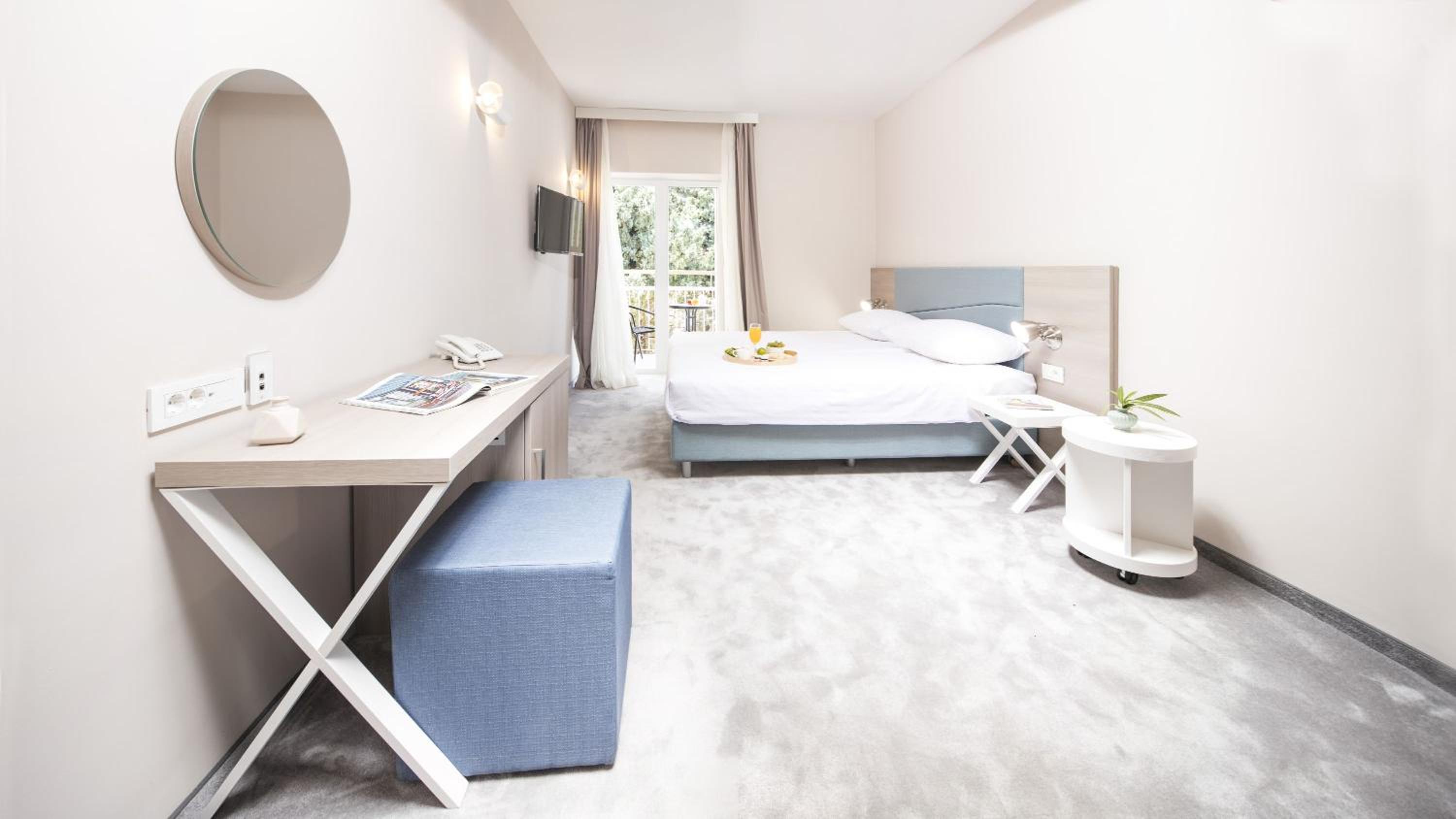 Superior Double Room with Balcony