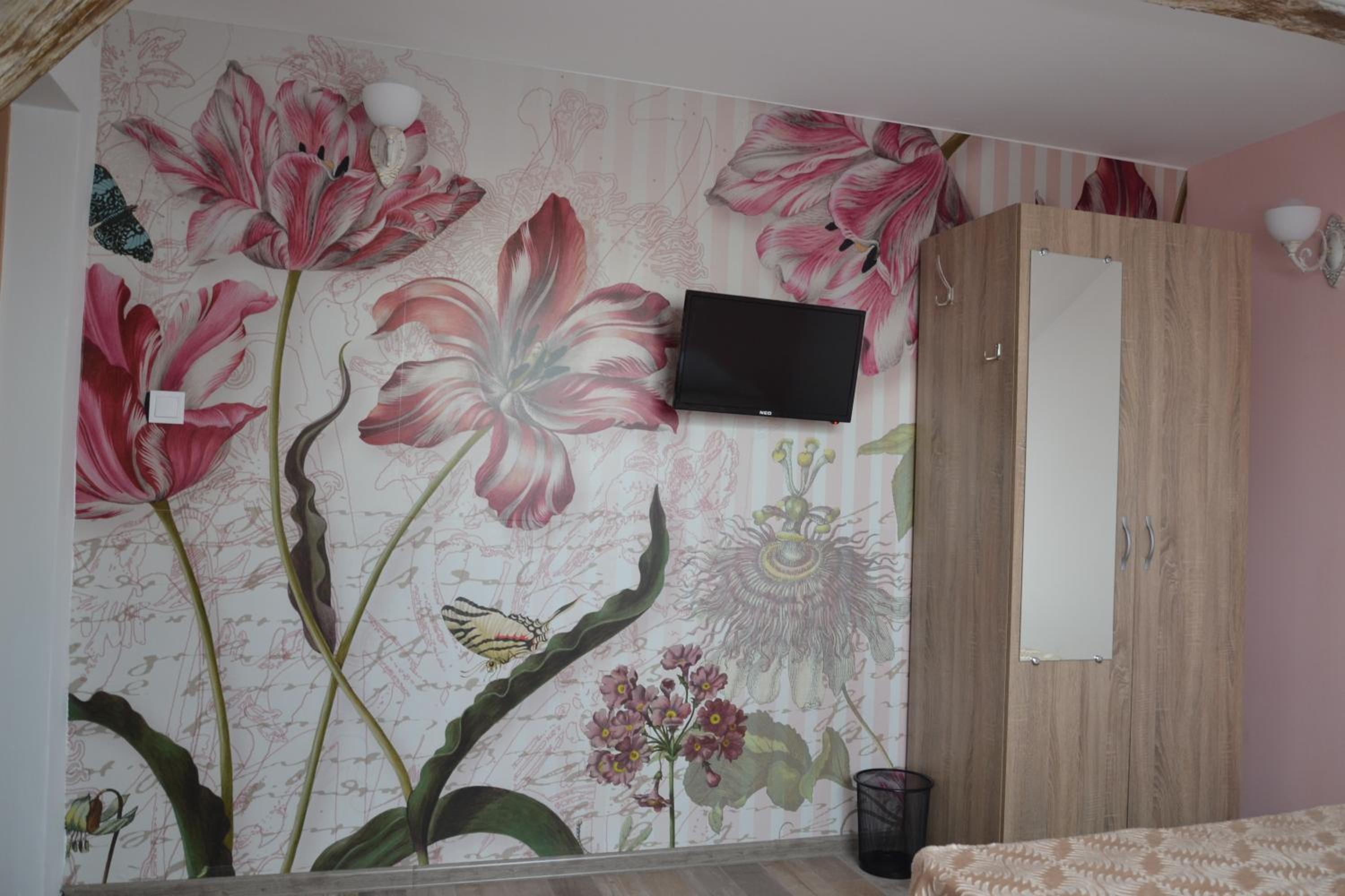 Standard Double Room with Shared Bathroom photo 3