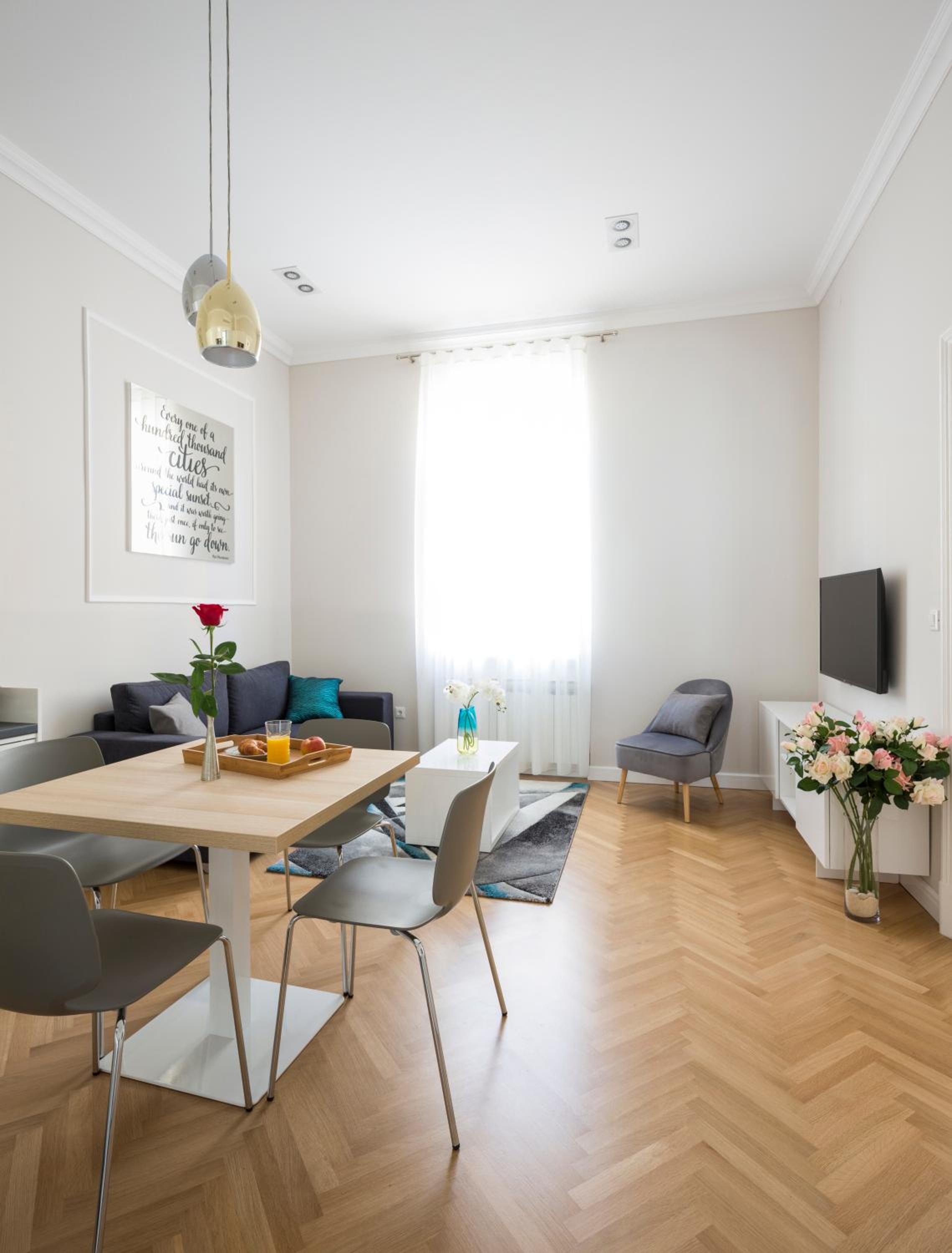 Two-Bedroom Apartment - Photo 7