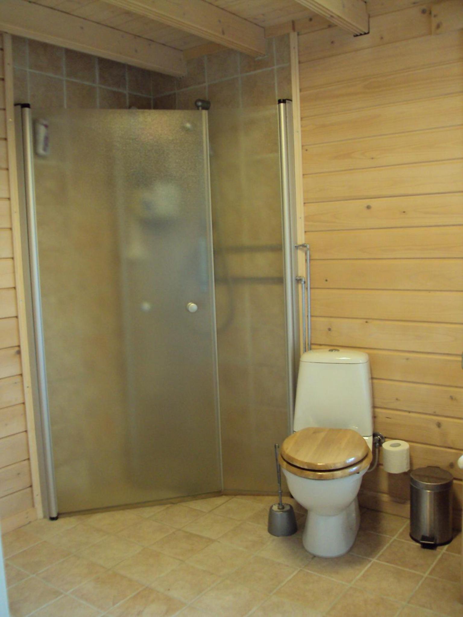 Three-Bedroom House - Photo 17
