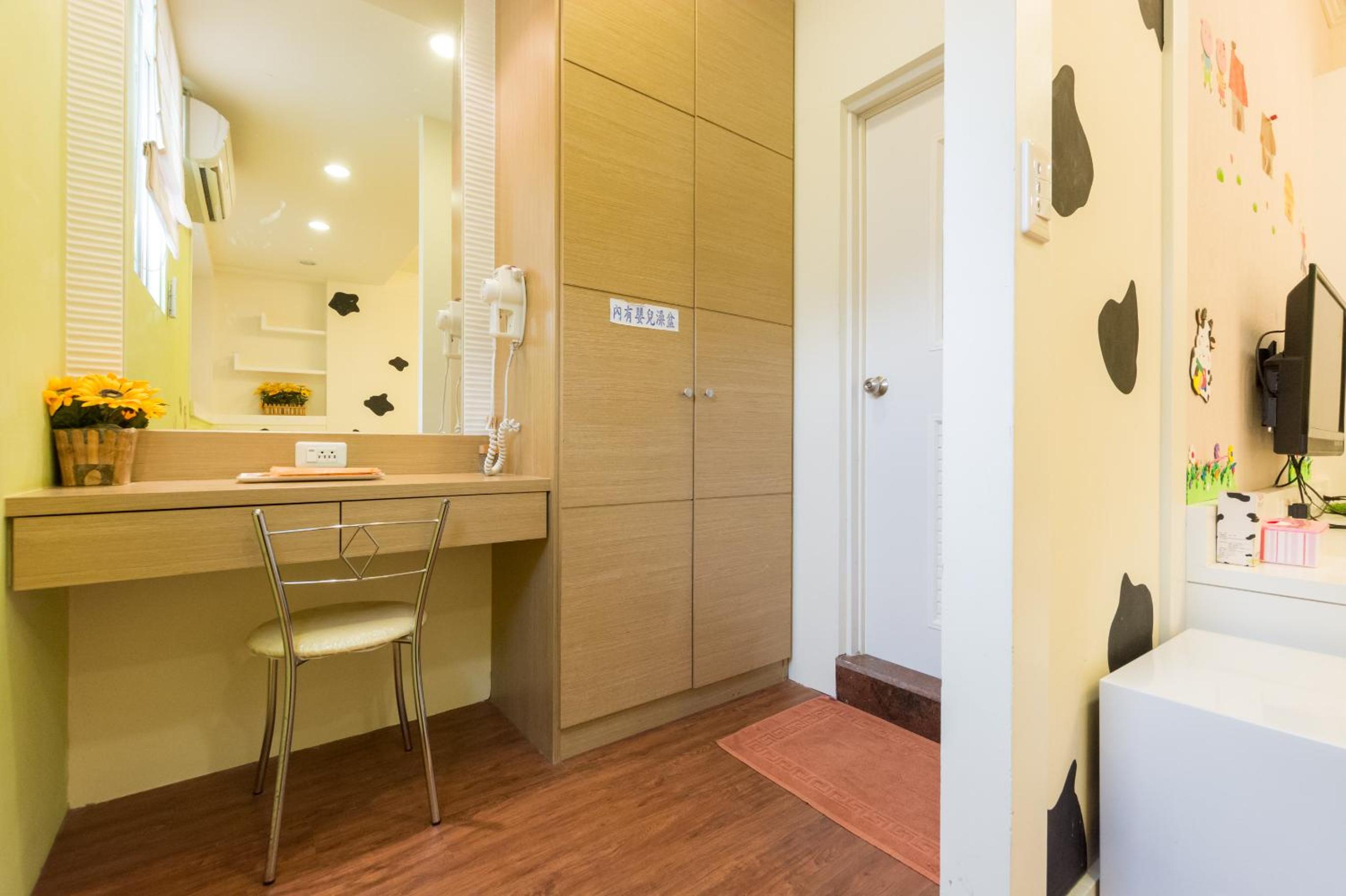 Classic Quadruple Room photo 1