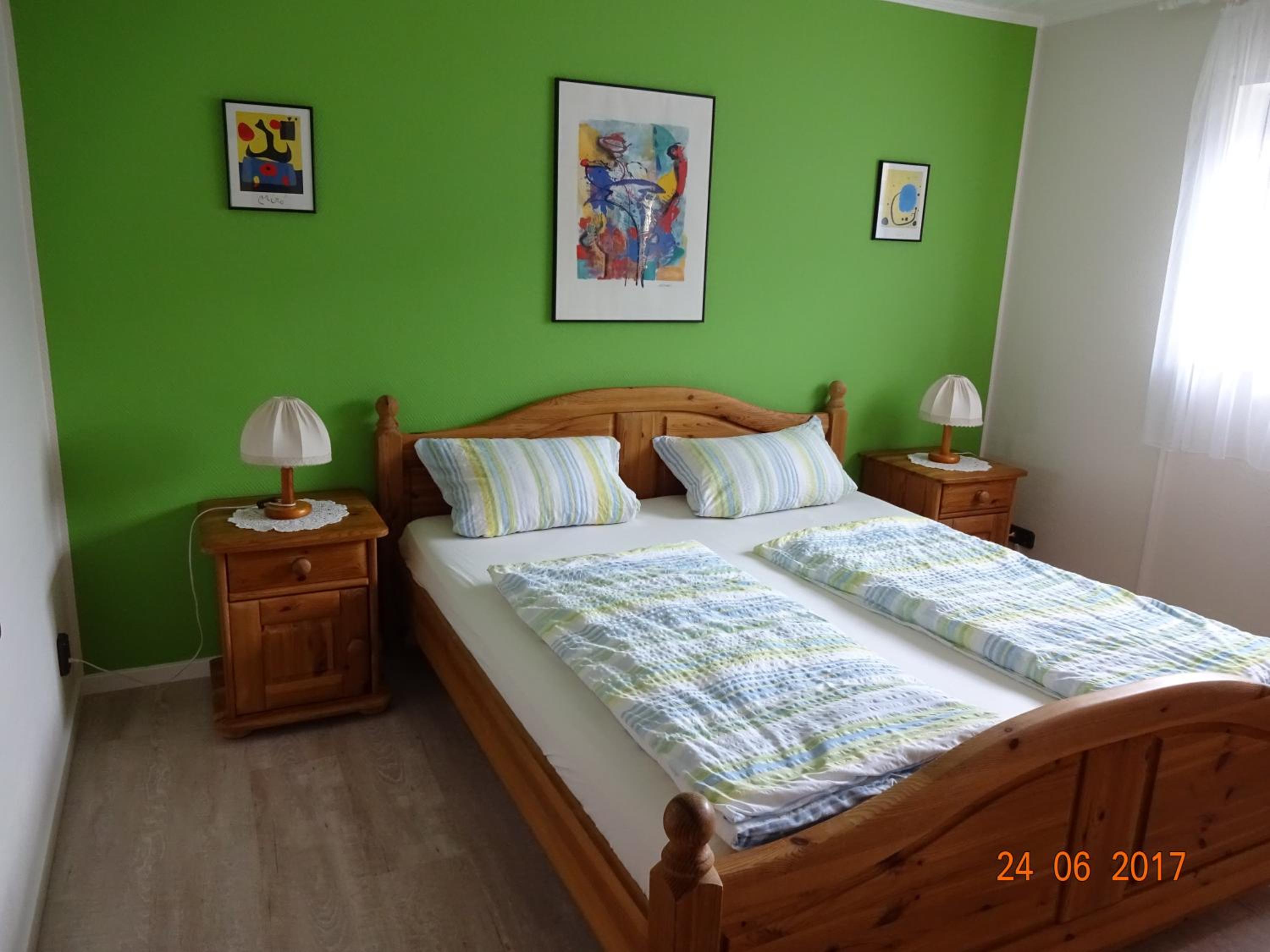 Apartment photo 2