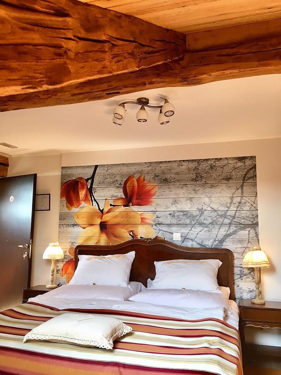Double Room with Private Bathroom photo 1