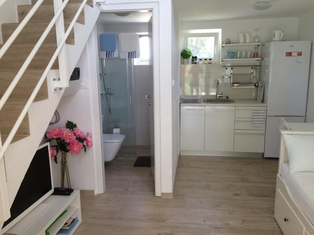 Apartment - Split Level