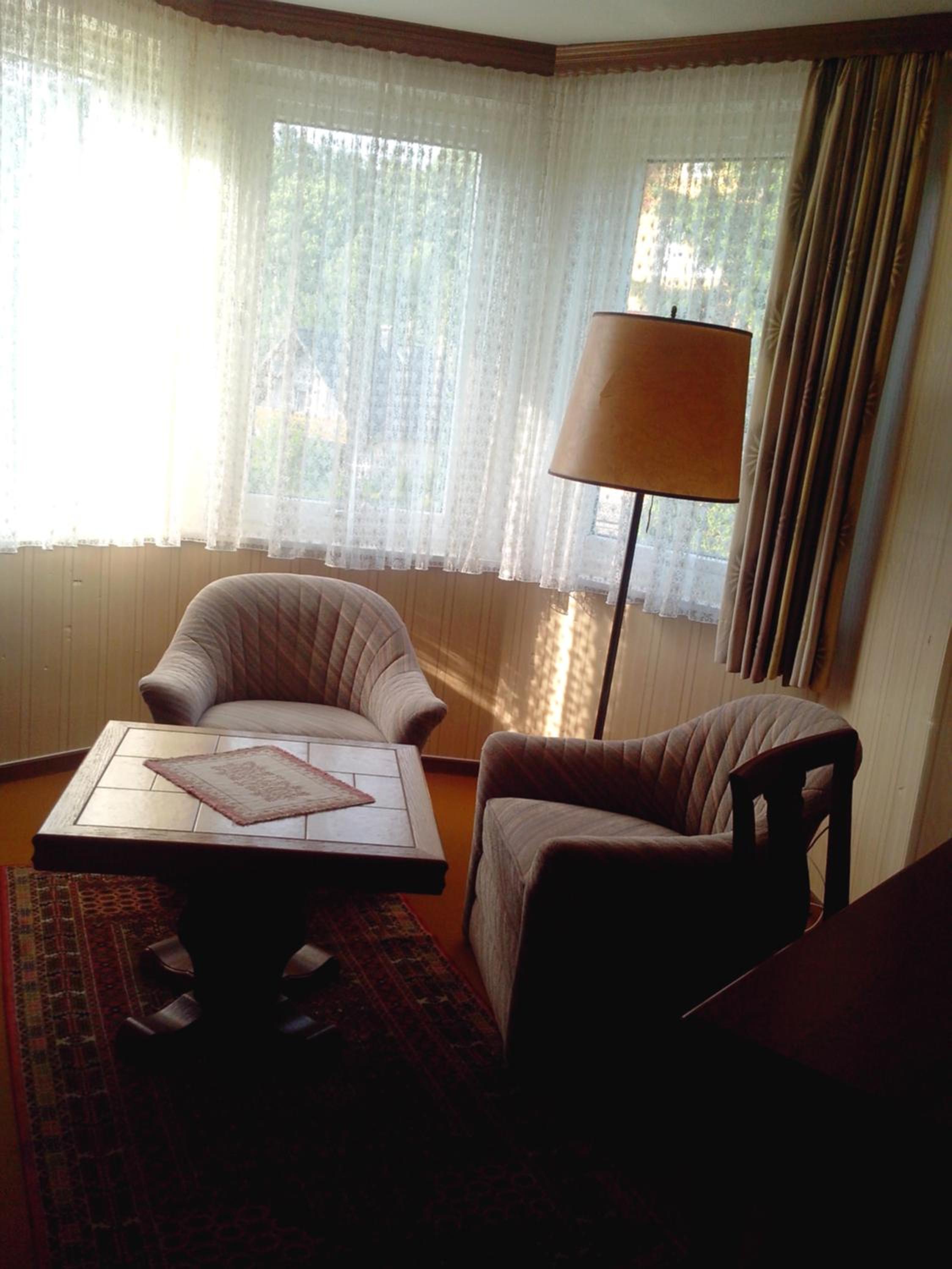 Single Room with Private Bathroom photo 2