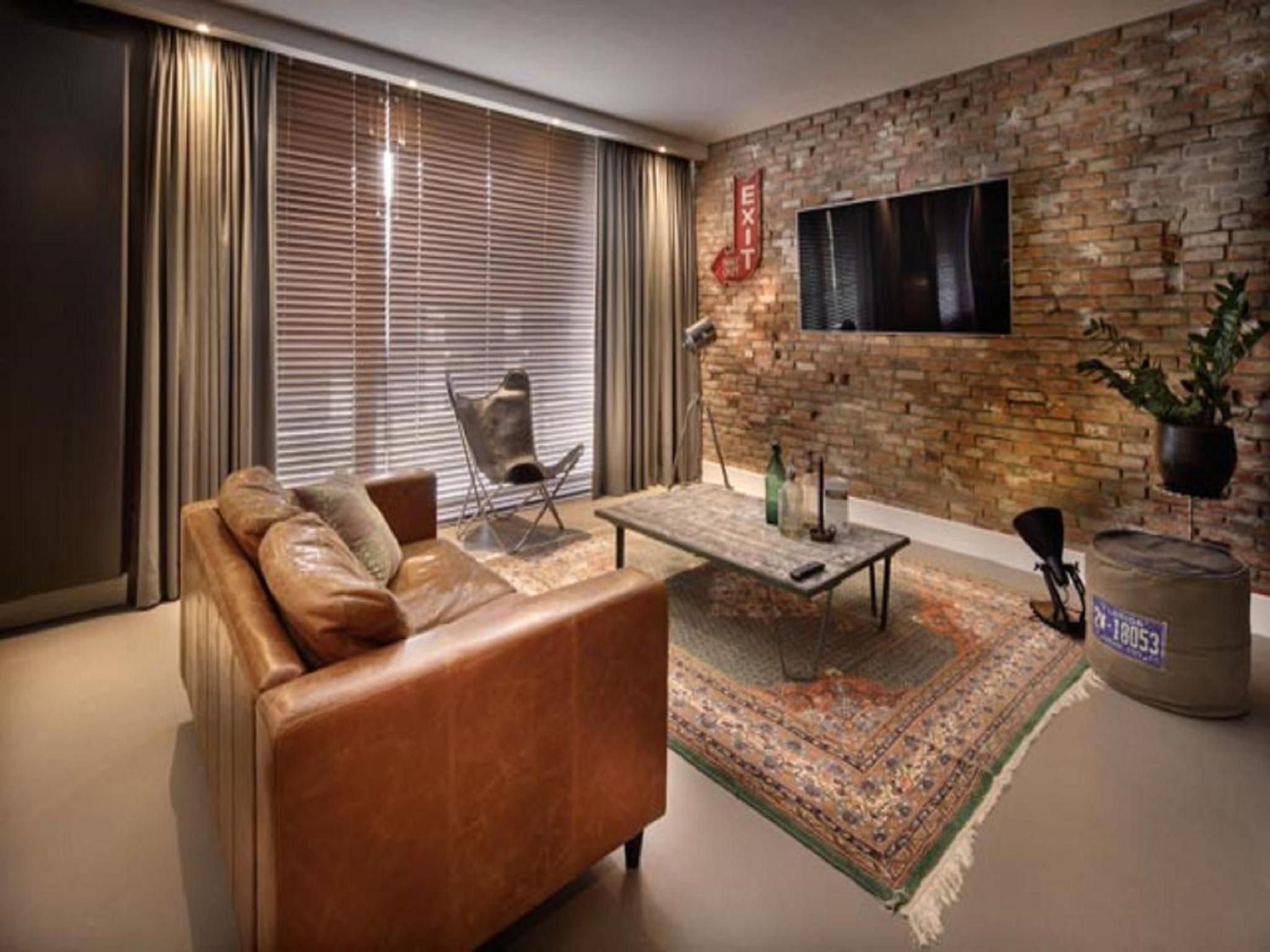 West Suite - Photo 5
