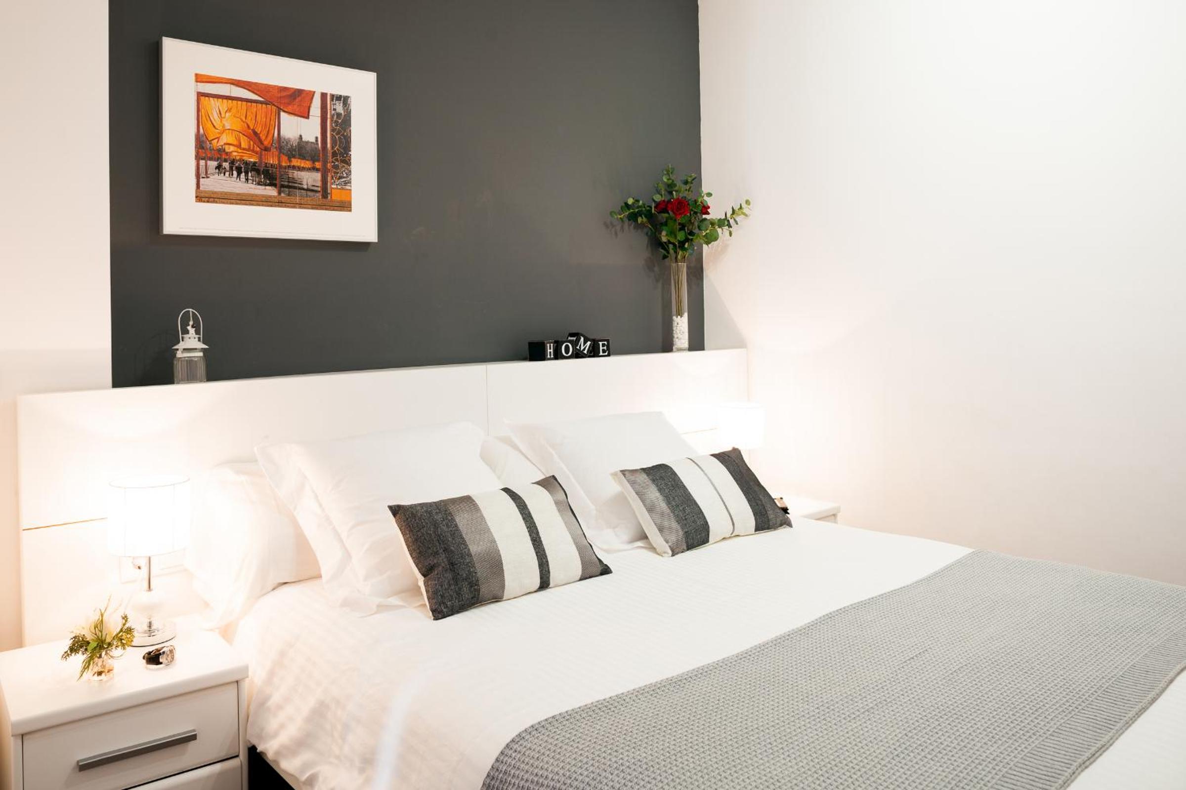 One-Bedroom Apartment with Terrace (4 Adults) - Bilbao 11 photo 3