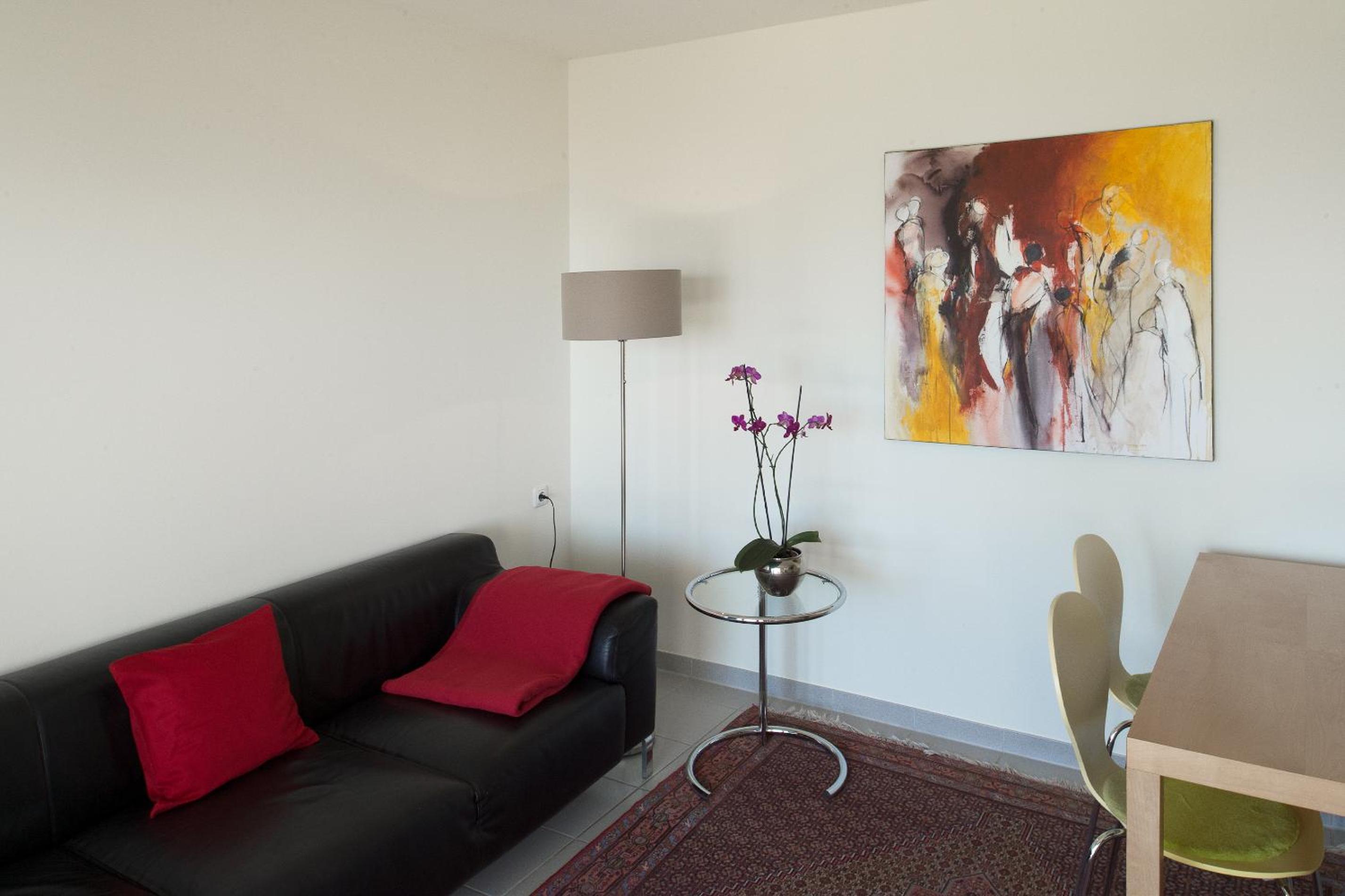 Apartment with Lake View photo 1