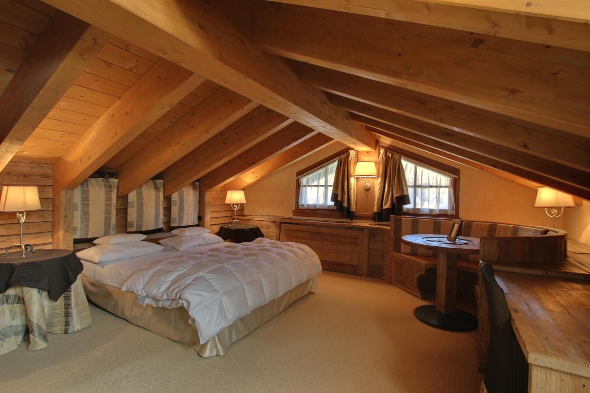 Deluxe Junior Suite photo 1
