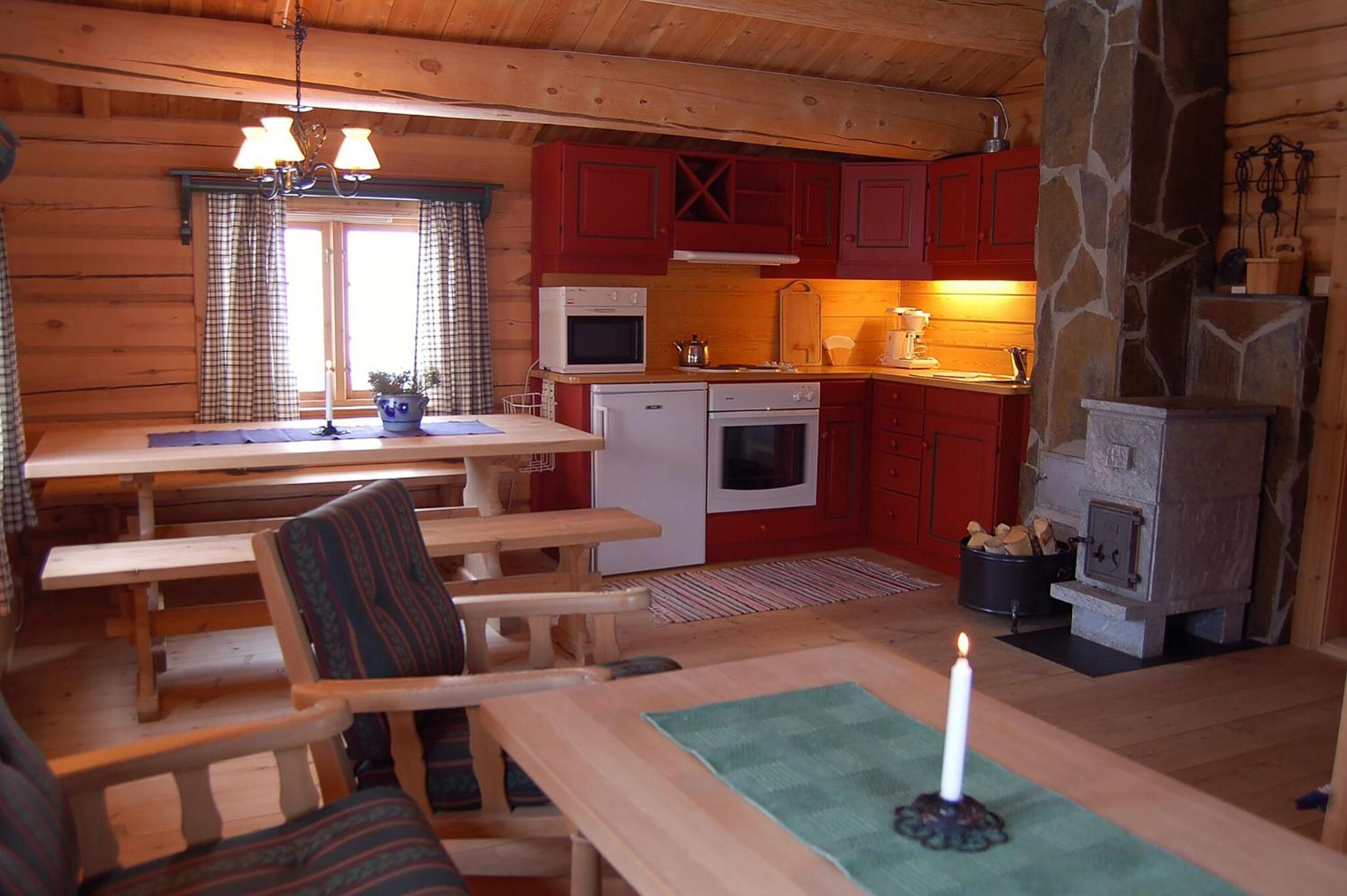 Two-Bedroom Cottage - Photo 4