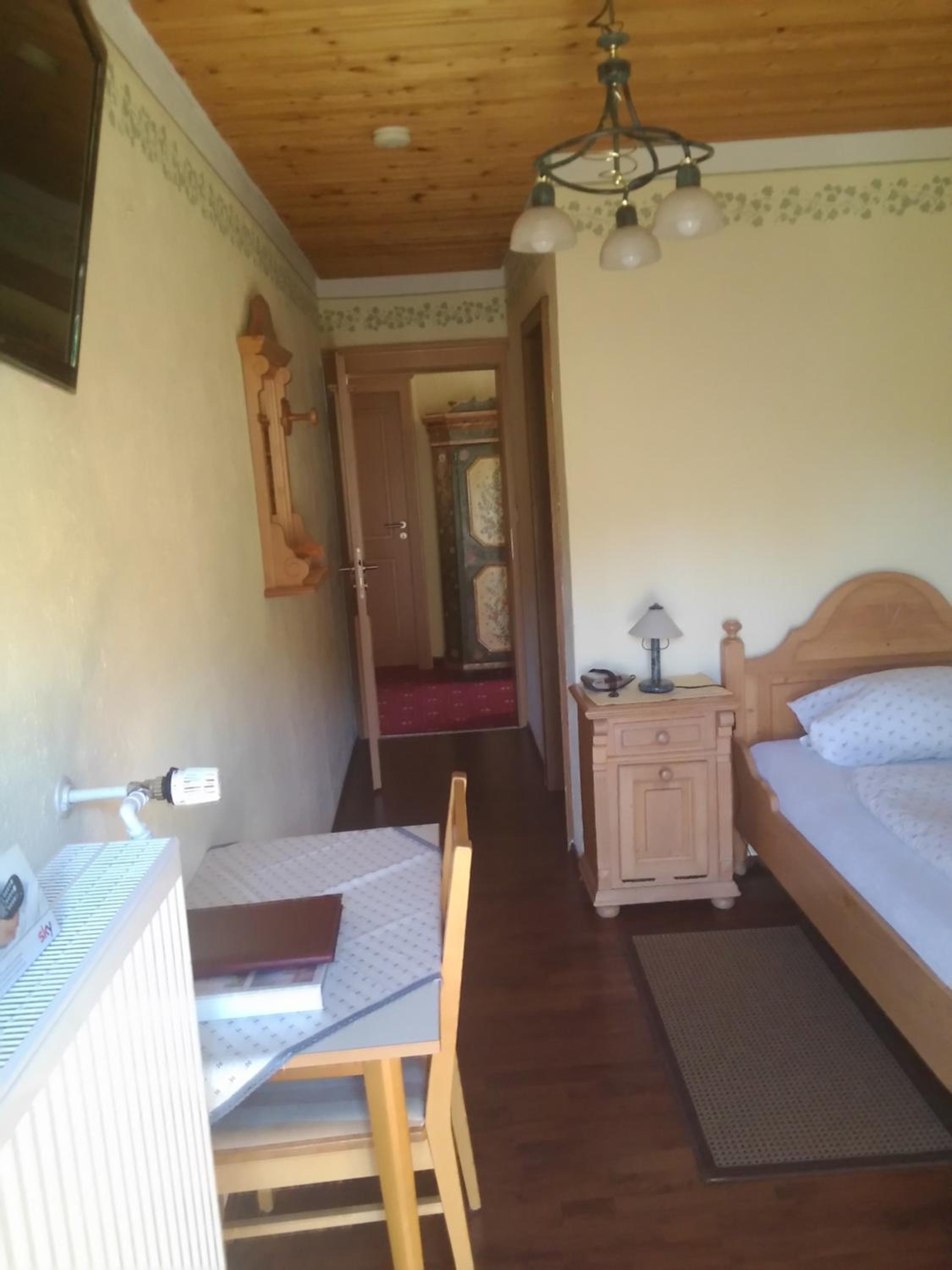 Single Room photo 1
