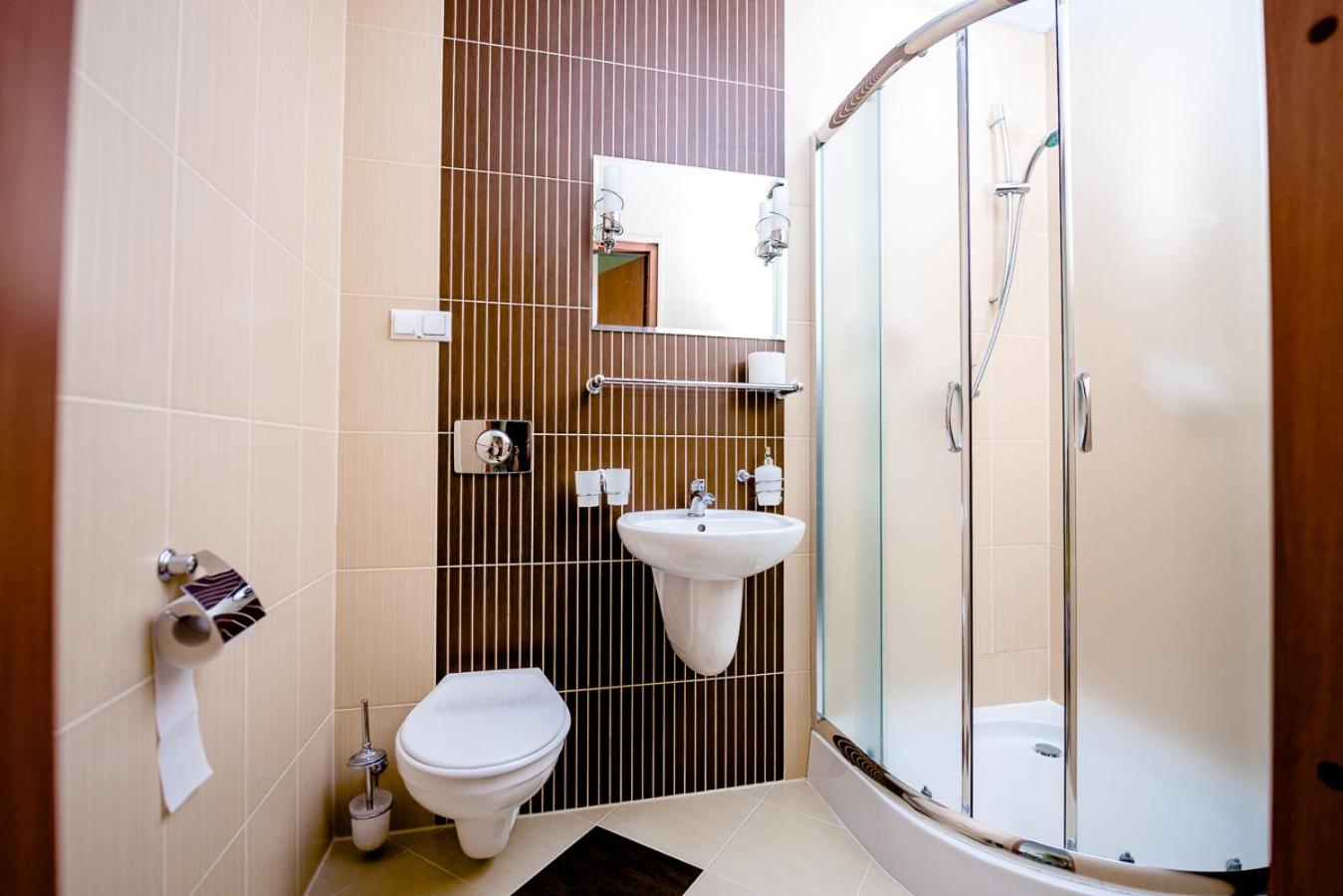 Deluxe Double or Twin Room - Photo 2