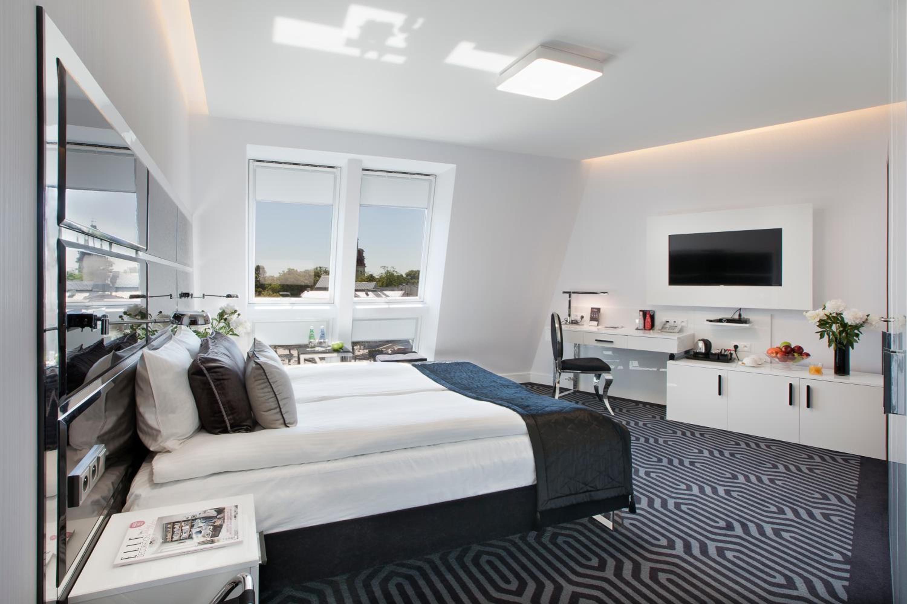 Deluxe Premium Double Room - Photo 1