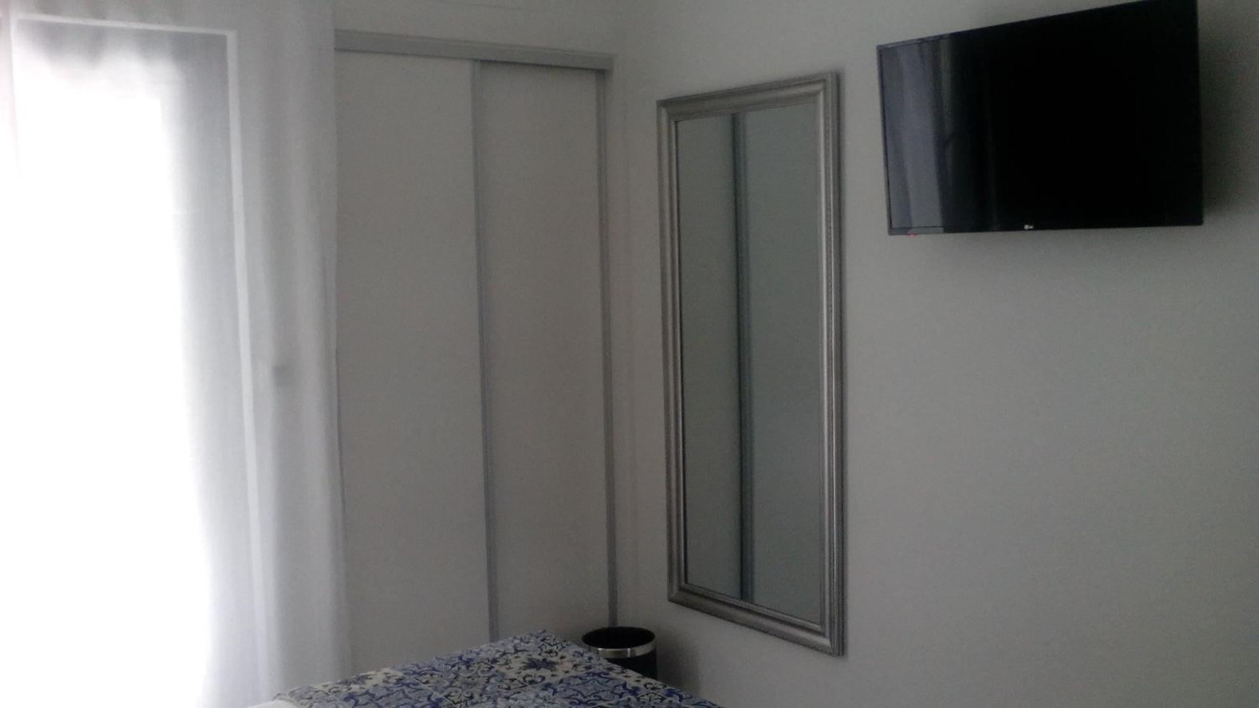 Economy Double Room photo 2