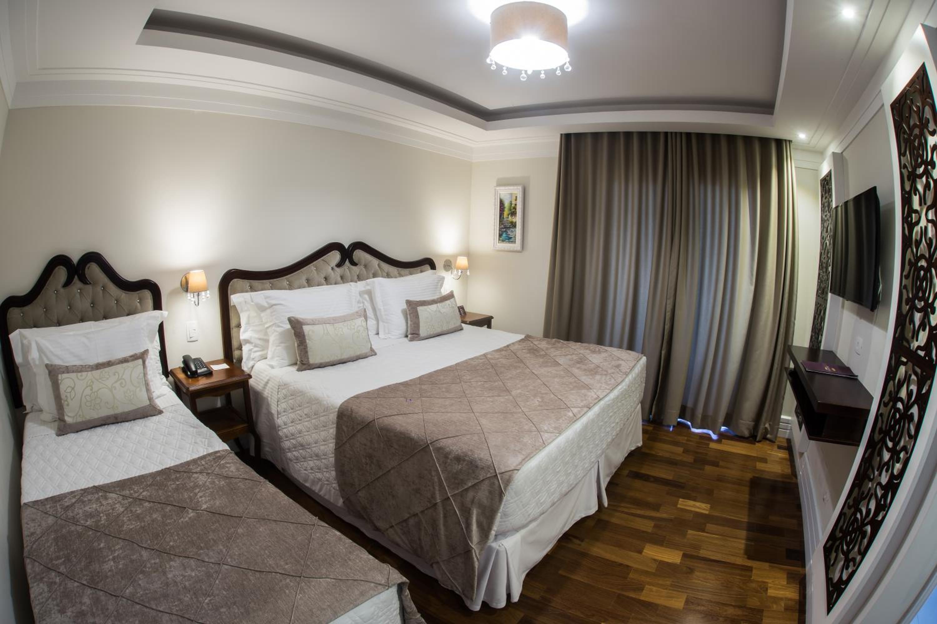 Premium Triple Room - Photo 4