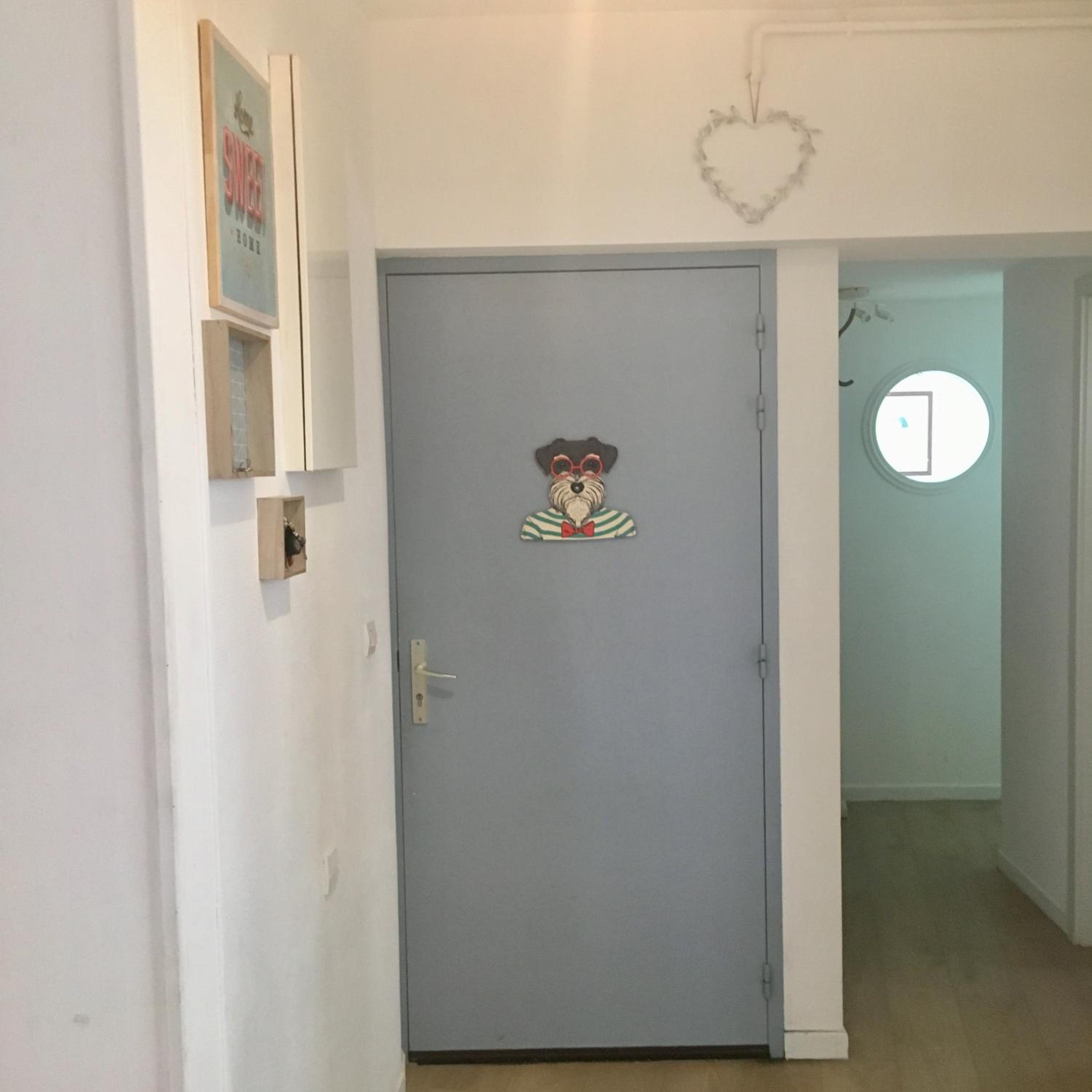Three-Bedroom Apartment photo 2