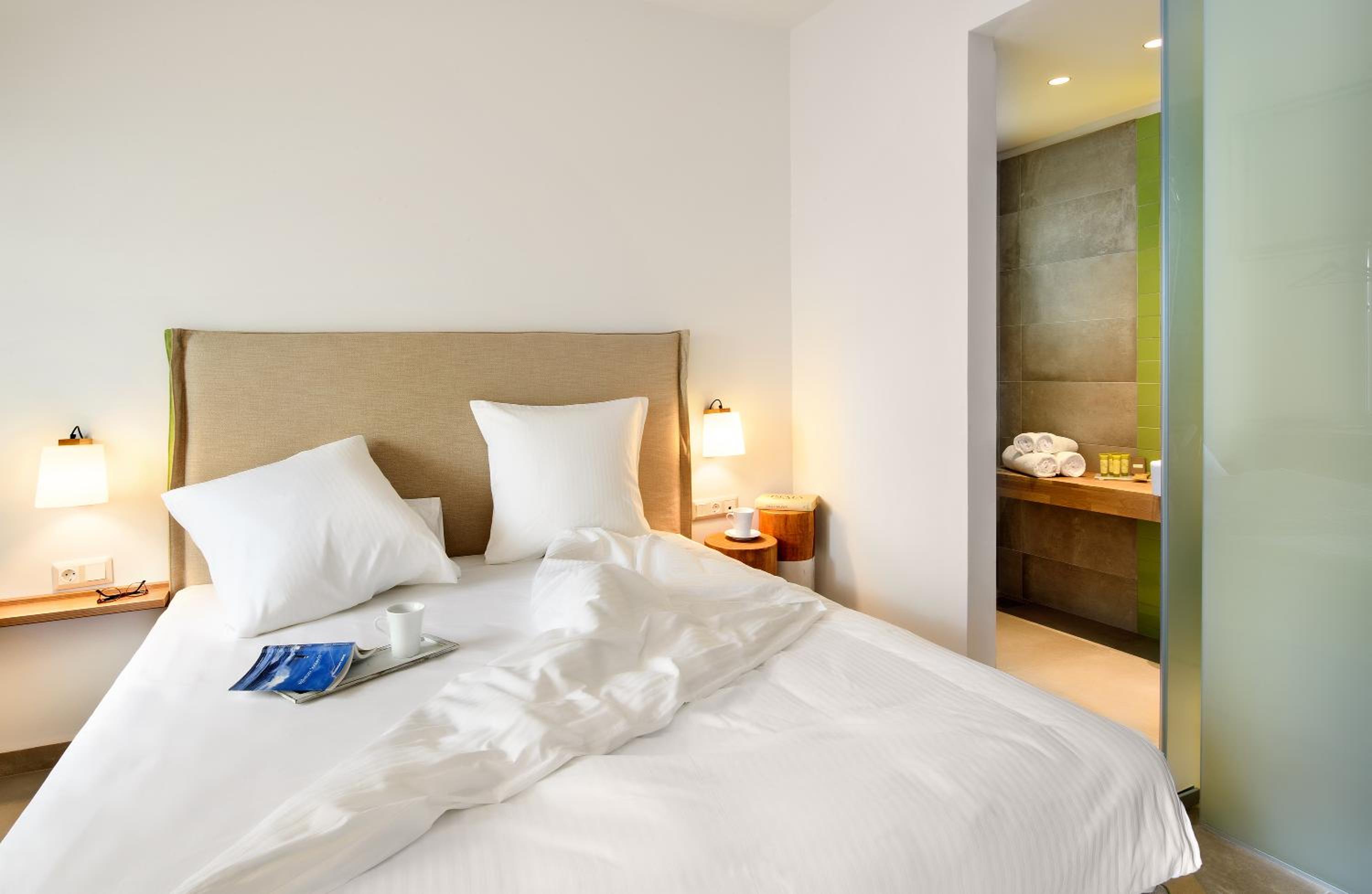 Executive Suite with Garden View photo 3