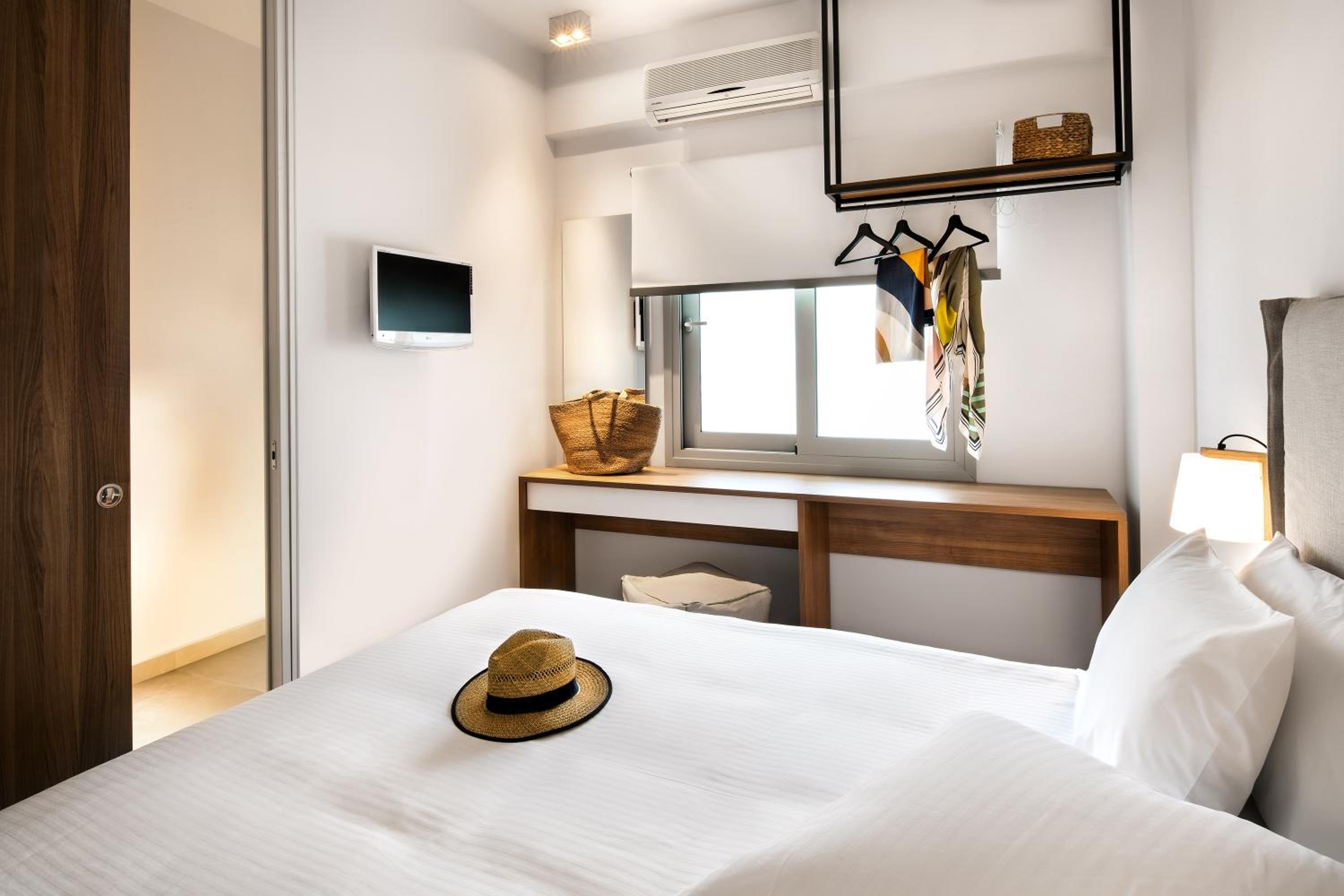 Executive Suite with Garden View photo 2