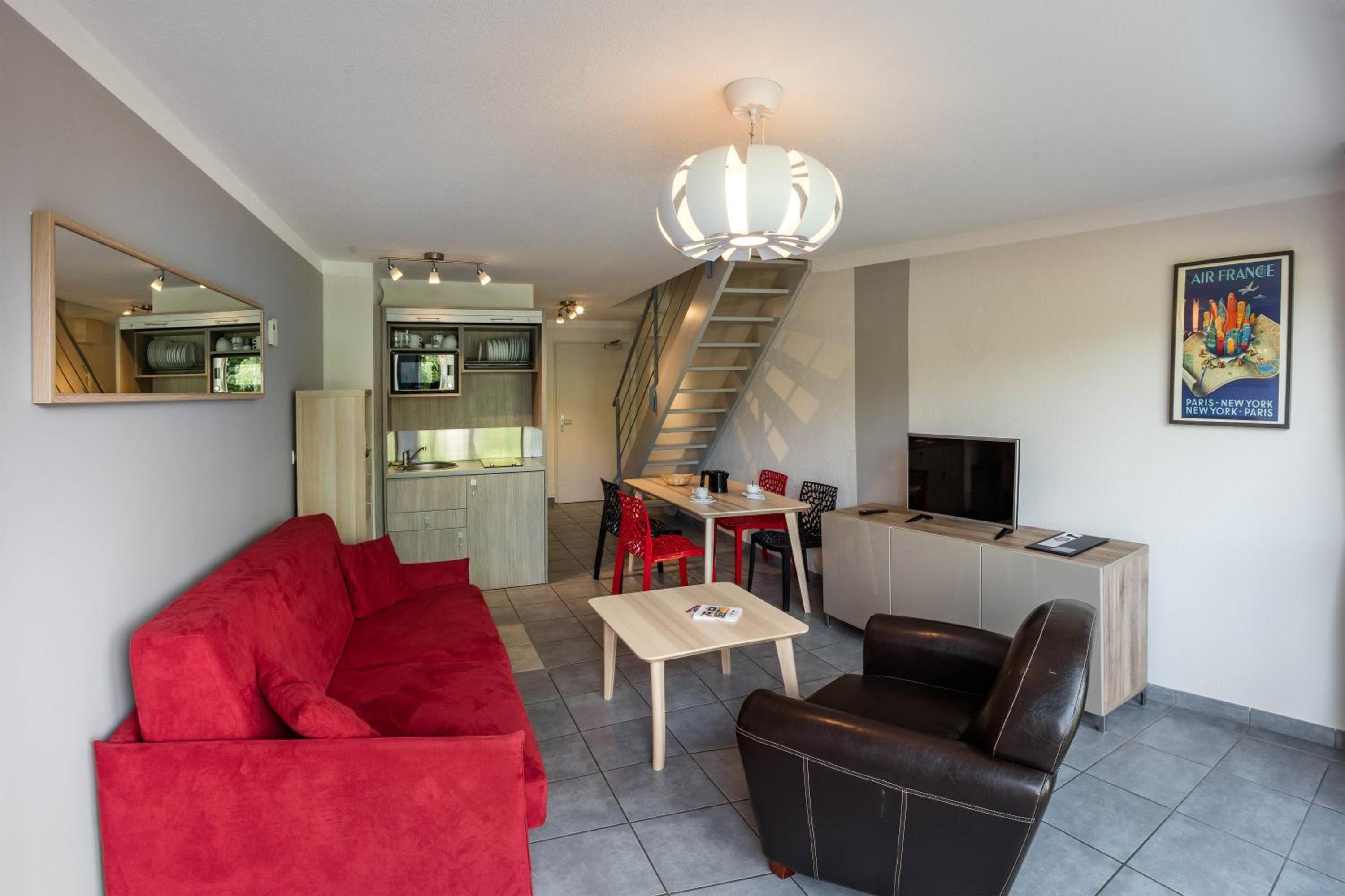 Suite (3-4 people) - Photo 13
