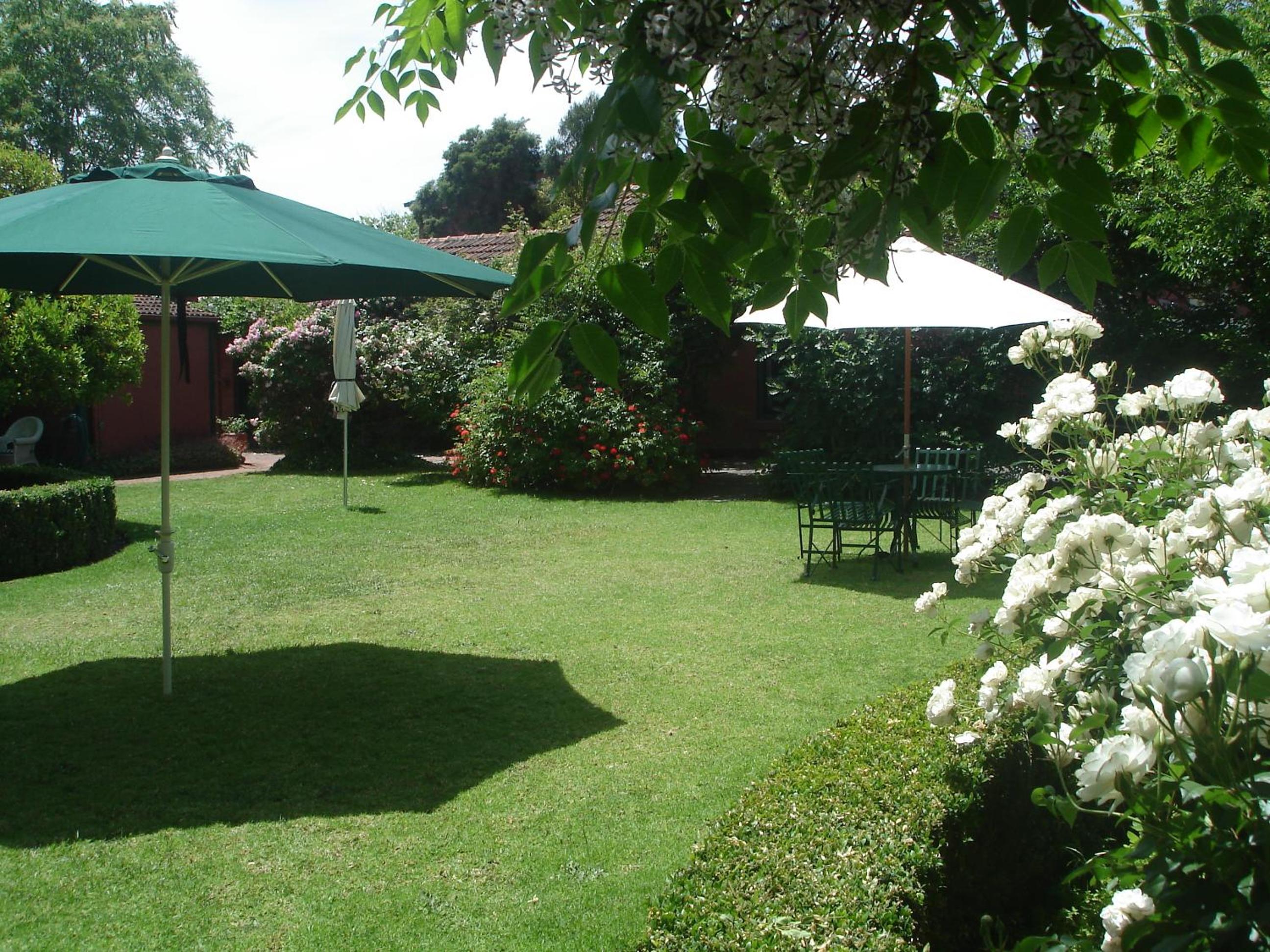Three-Bedroom Apartment - Garden & Loft
