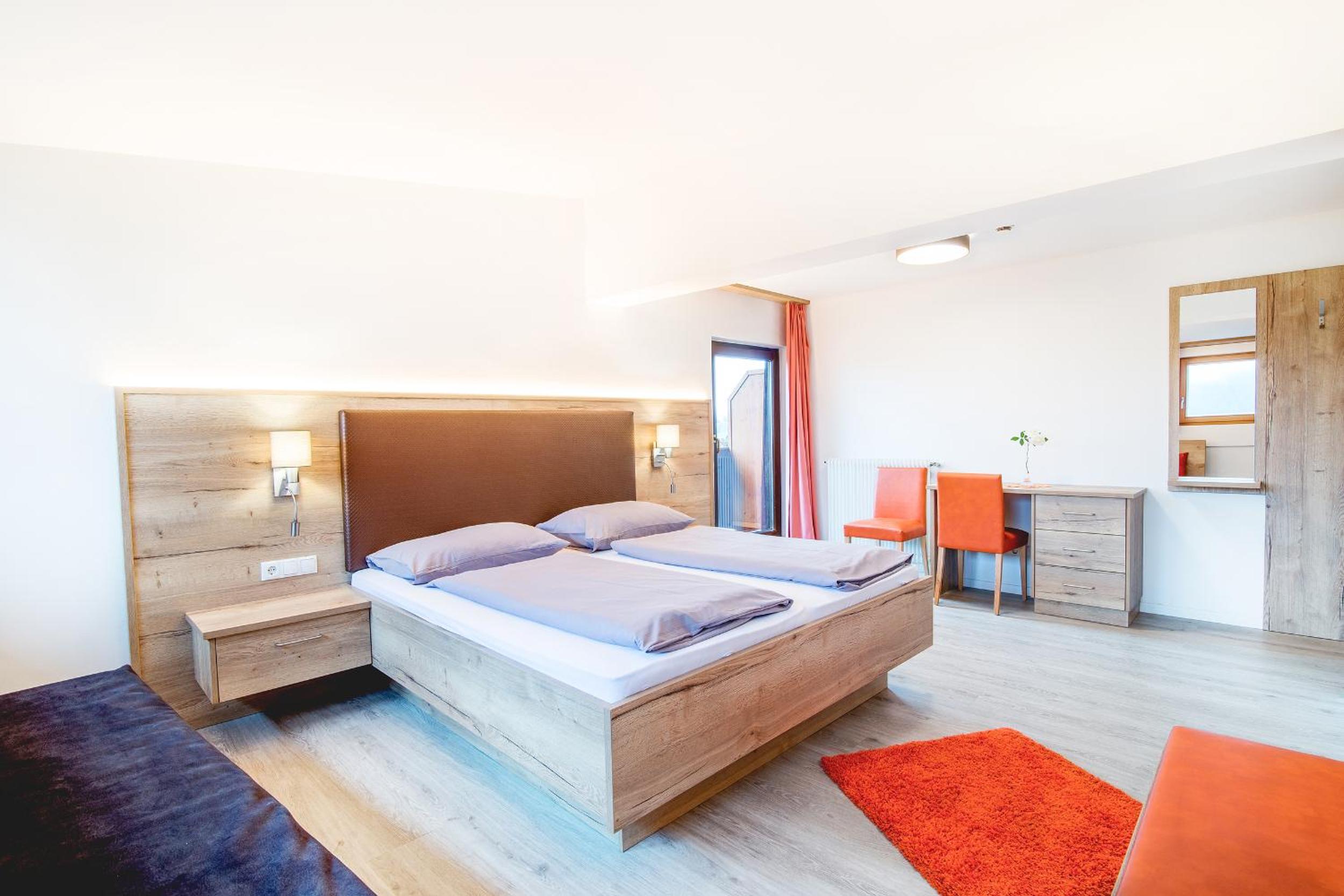 Standard Double Room - Photo 4