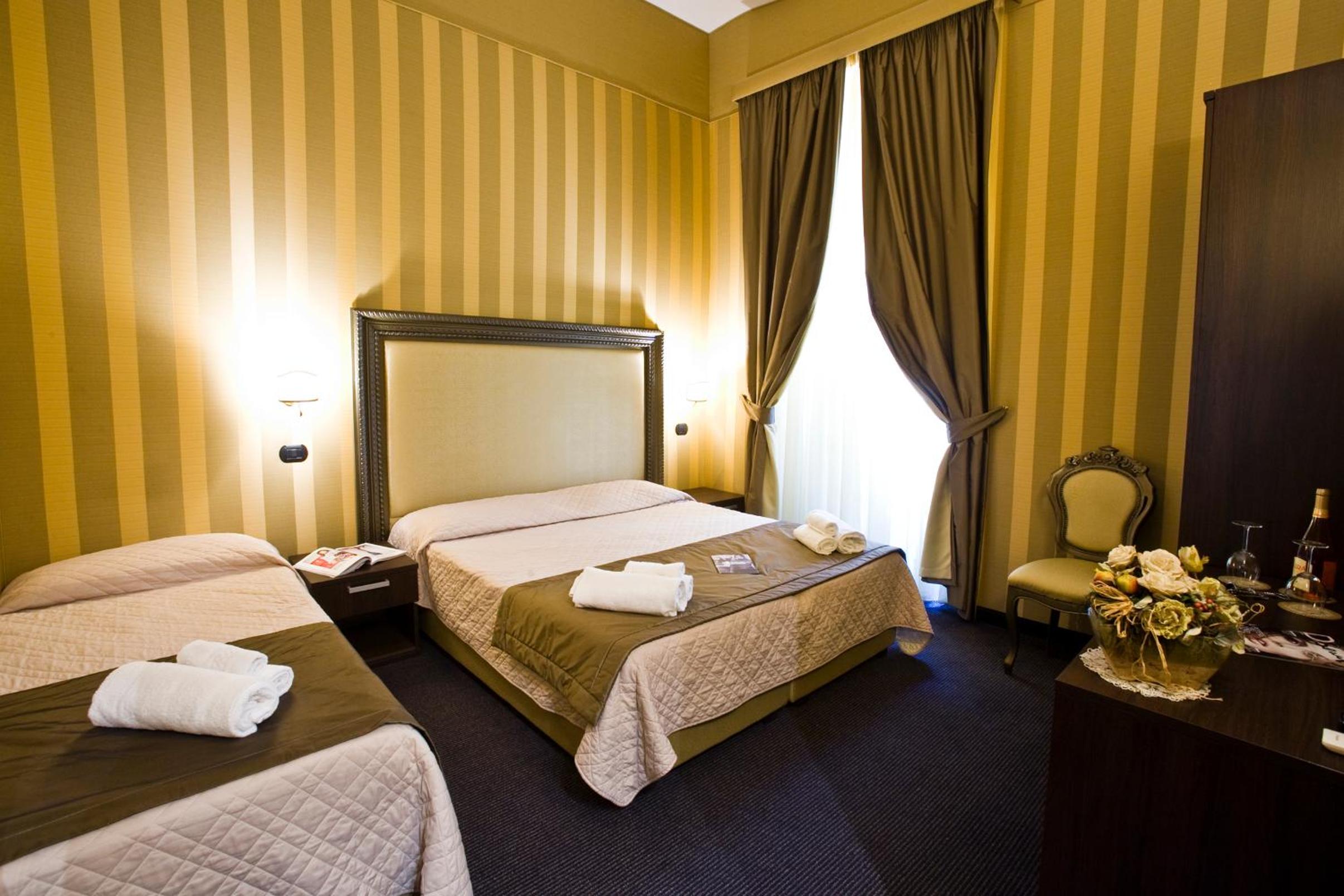 Classic Triple Room photo 3