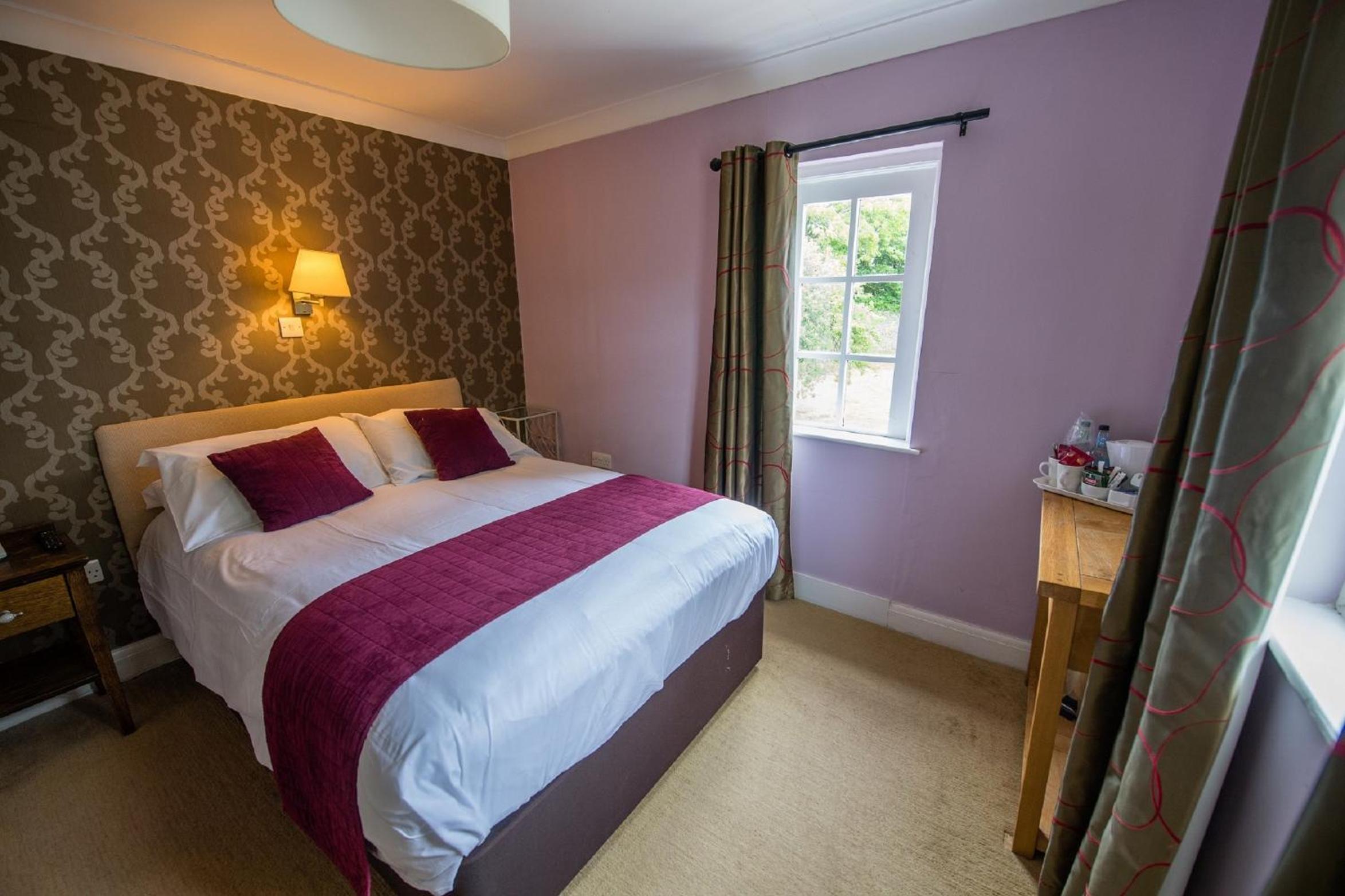 Double Room - Photo 7