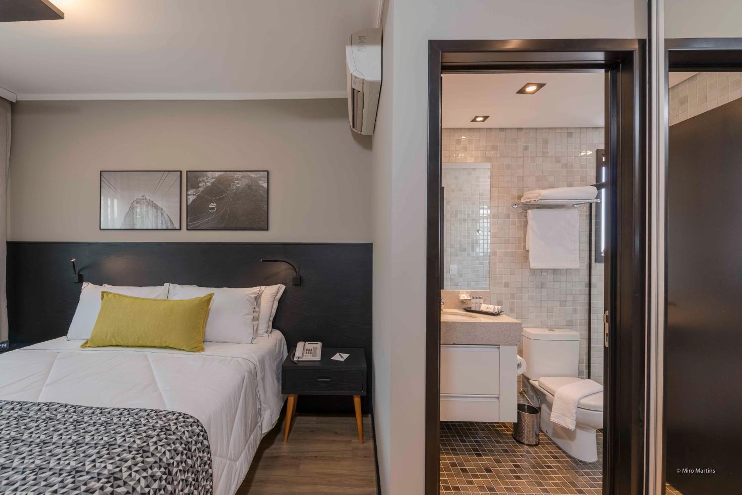 Executive Triple Room Queen photo 2