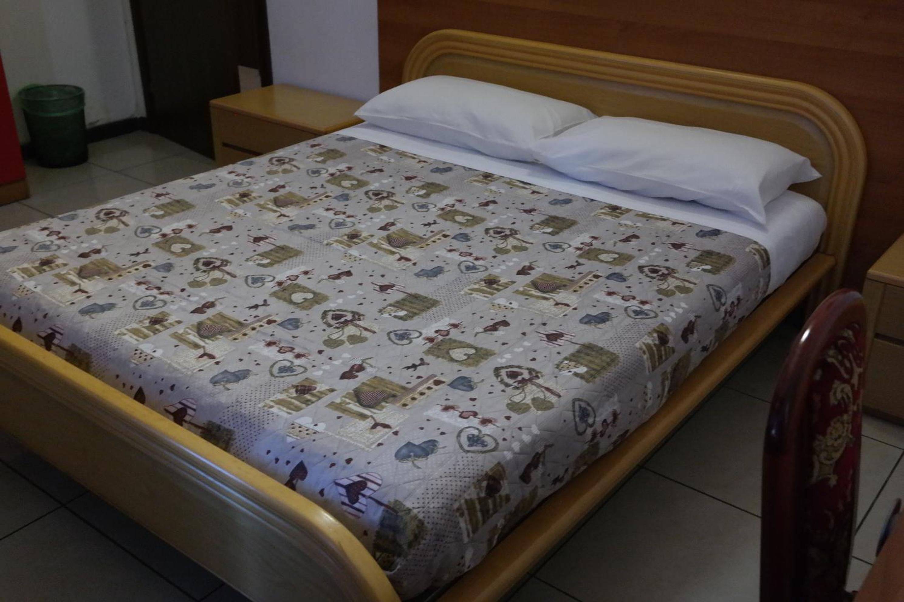 Double Room with Private Bathroom photo 3
