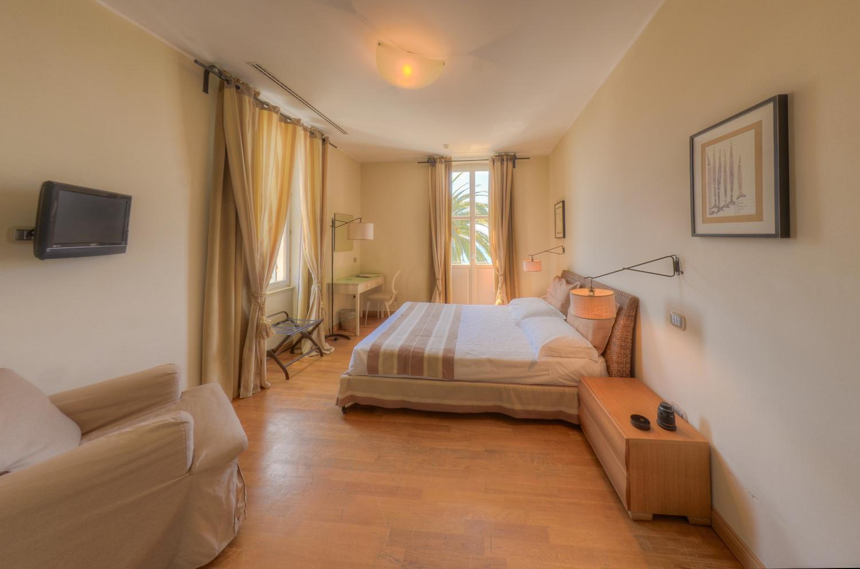 Superior Double Room with Sea View photo 1