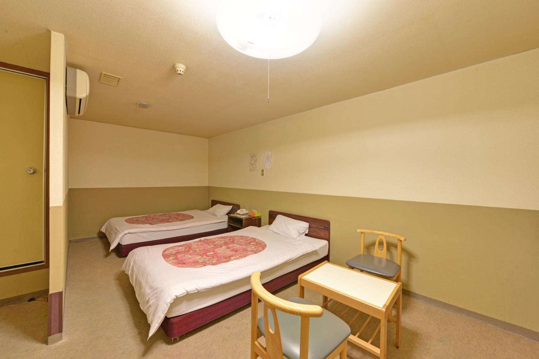 Standard Twin Room - Smoking