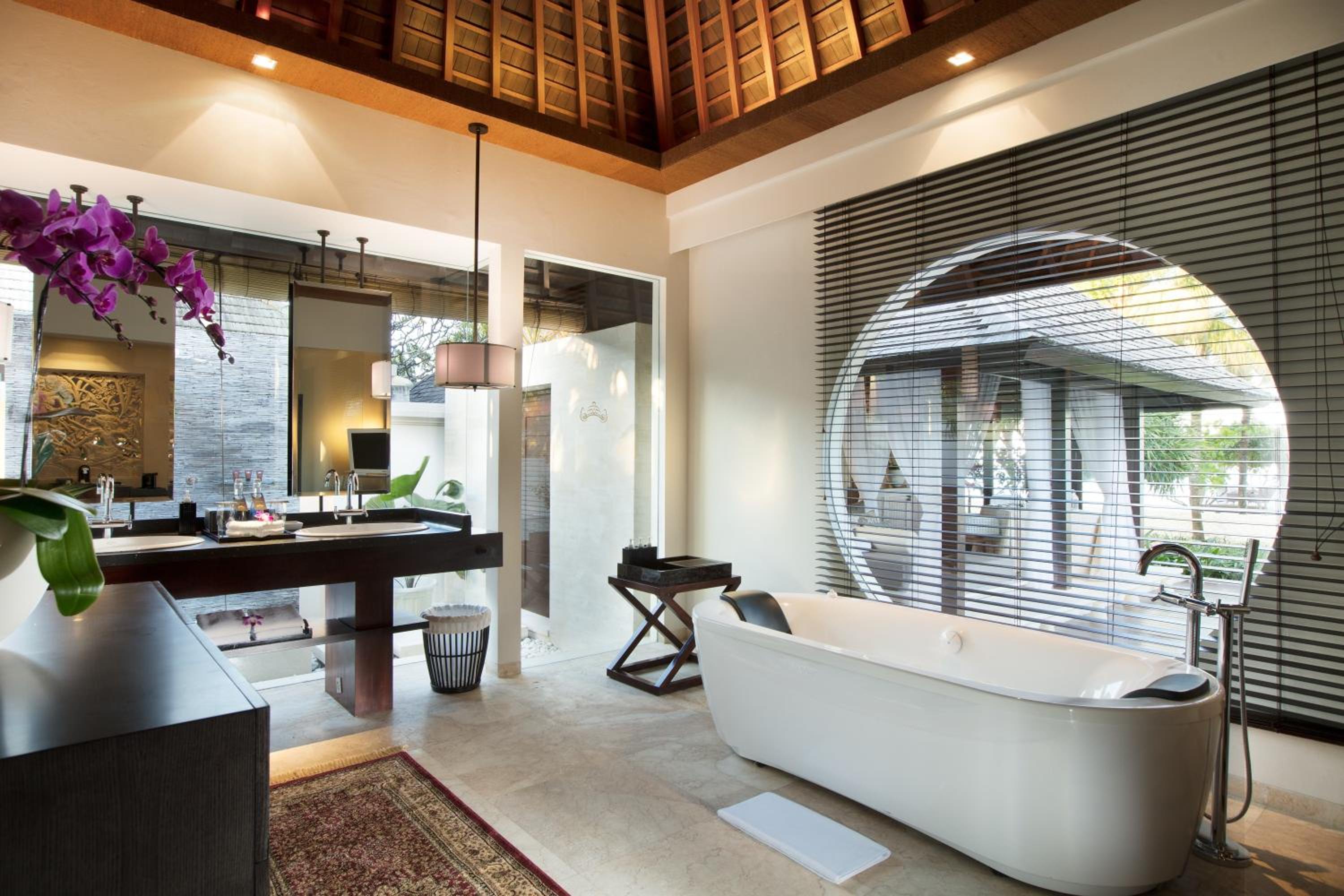 Deluxe One-Bedroom Private Pool Villa with Free Benefit - Photo 7